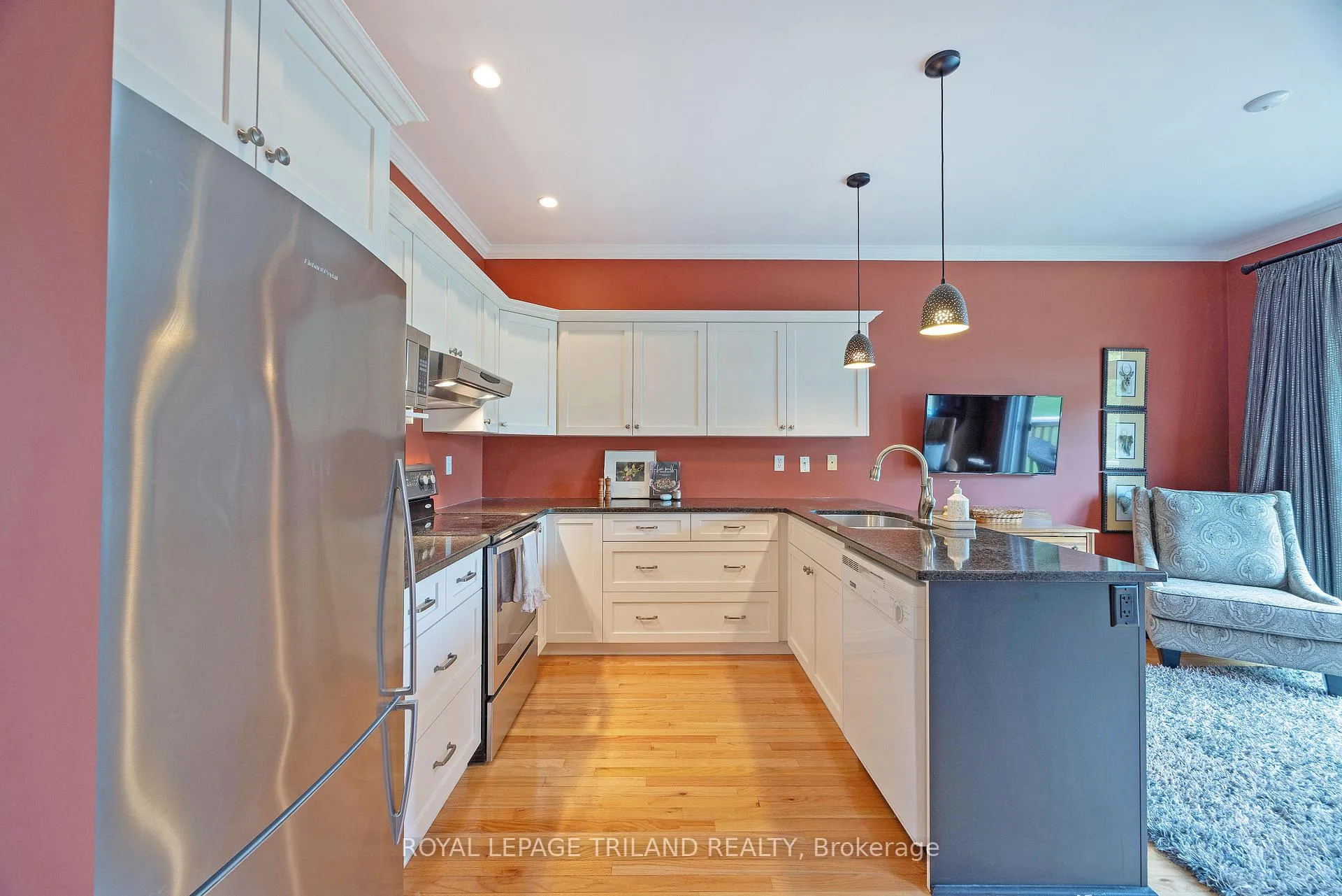 Photo 11 of Unit 1, 9 Cadeau Terrace, London, South A — HOMEH