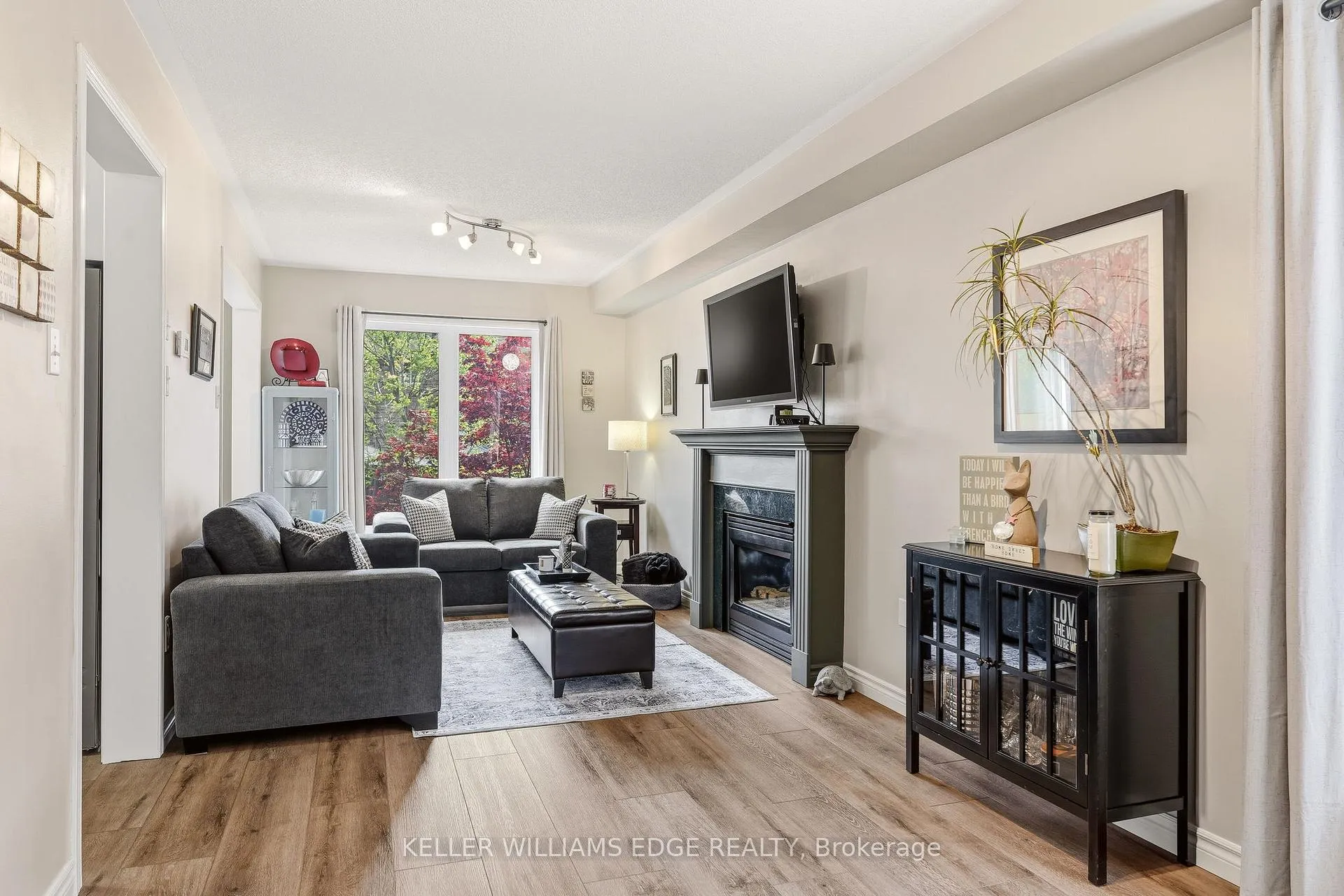 Photo 11 of 5114 Tree Court, Burlington, Uptown — HOMEH