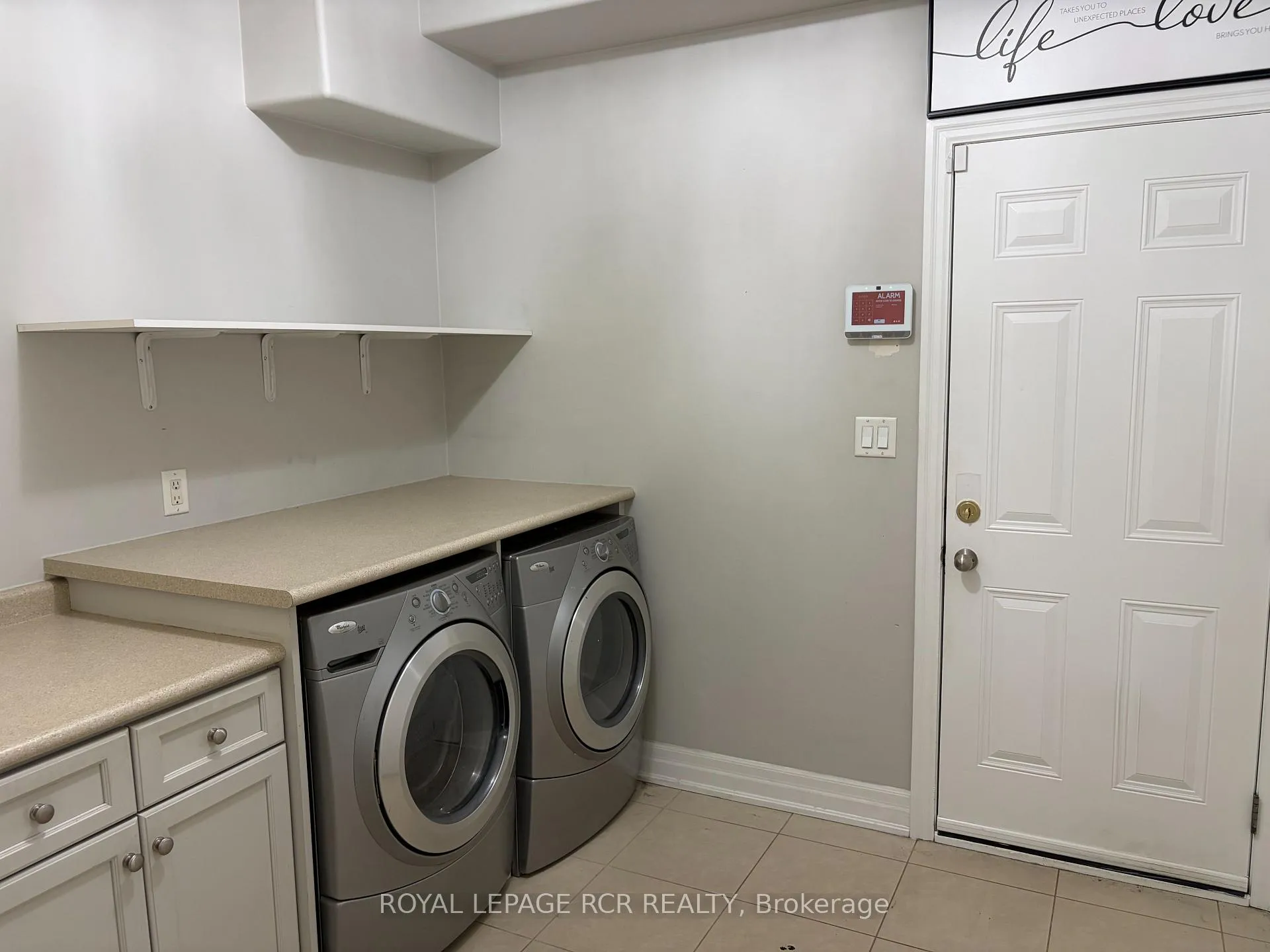 Photo 8 of 25 Brookhaven Crescent, East Garafraxa, Rural East Garafraxa — HOMEH