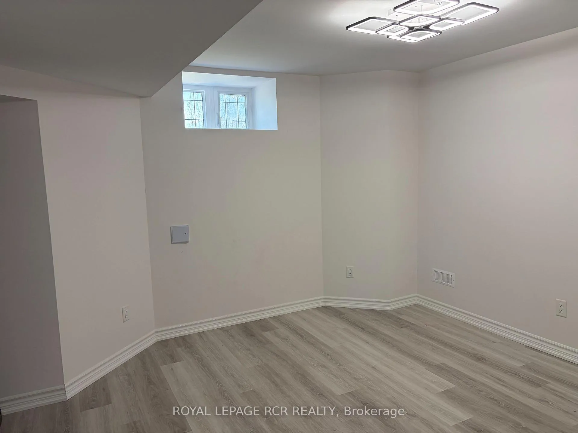 Photo 40 of 25 Brookhaven Crescent, East Garafraxa, Rural East Garafraxa — HOMEH