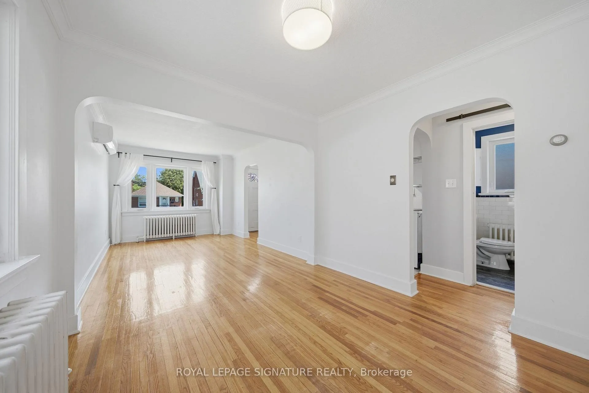 Photo 14 of 20 Aldgate Avenue, Etobicoke, Stonegate-Queensway — HOMEH