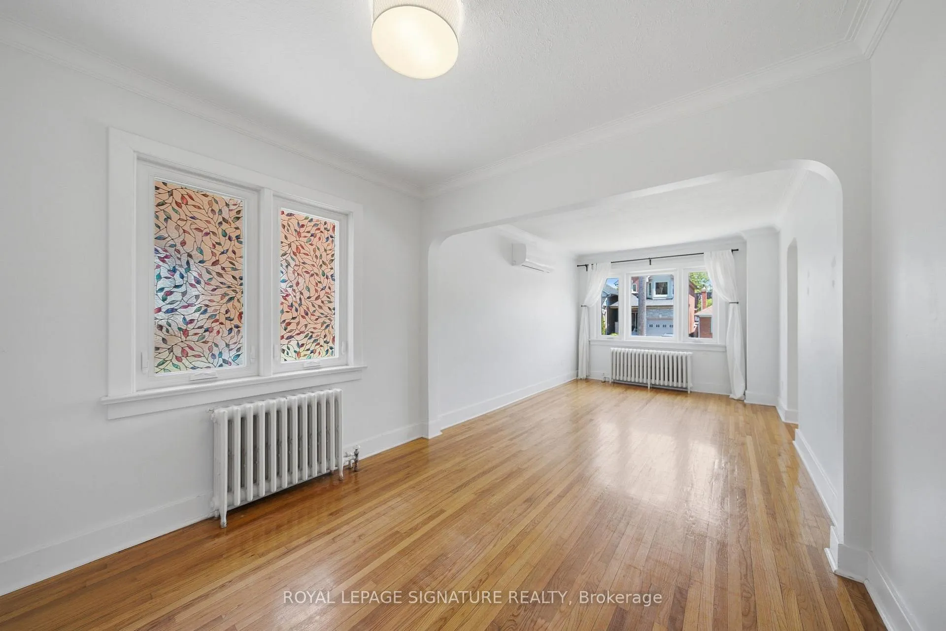 Photo 16 of 20 Aldgate Avenue, Etobicoke, Stonegate-Queensway — HOMEH