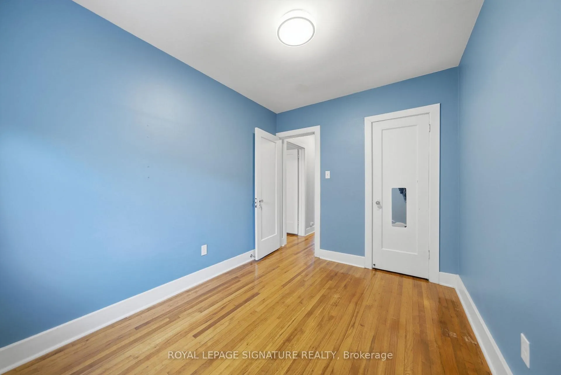 Photo 29 of 20 Aldgate Avenue, Etobicoke, Stonegate-Queensway — HOMEH