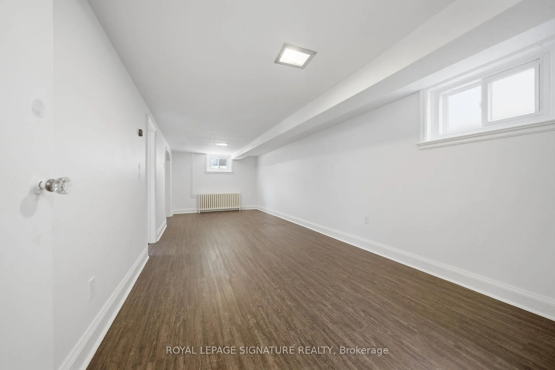 Photo 38 of 20 Aldgate Avenue, Etobicoke, Stonegate-Queensway — HOMEH
