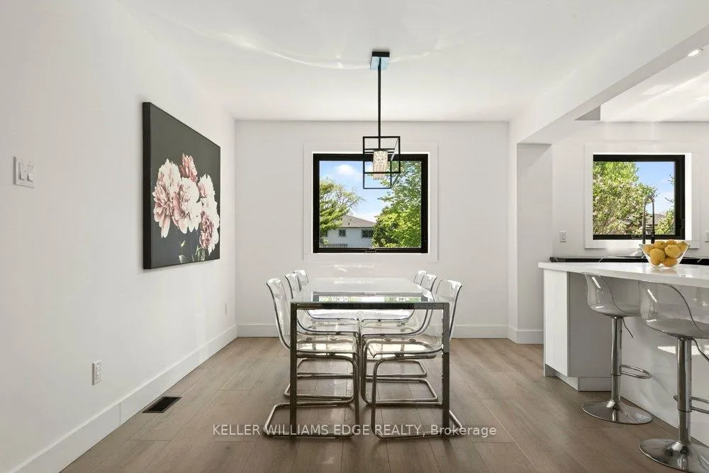 Photo 5 of 2192 Melissa Crescent, Burlington, Brant Hills — HOMEH