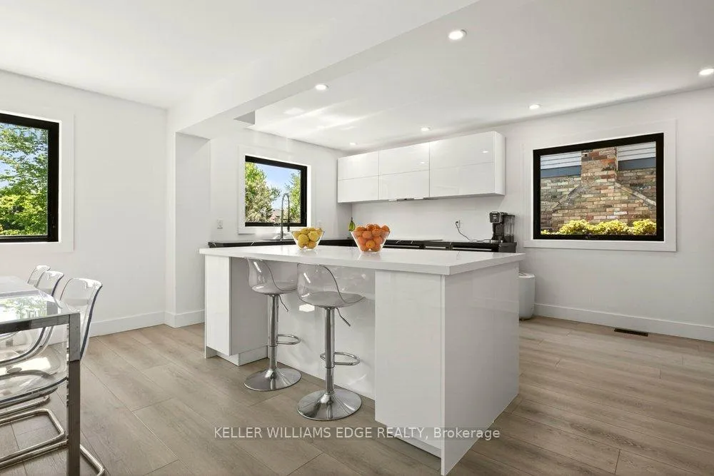 Photo 7 of 2192 Melissa Crescent, Burlington, Brant Hills — HOMEH