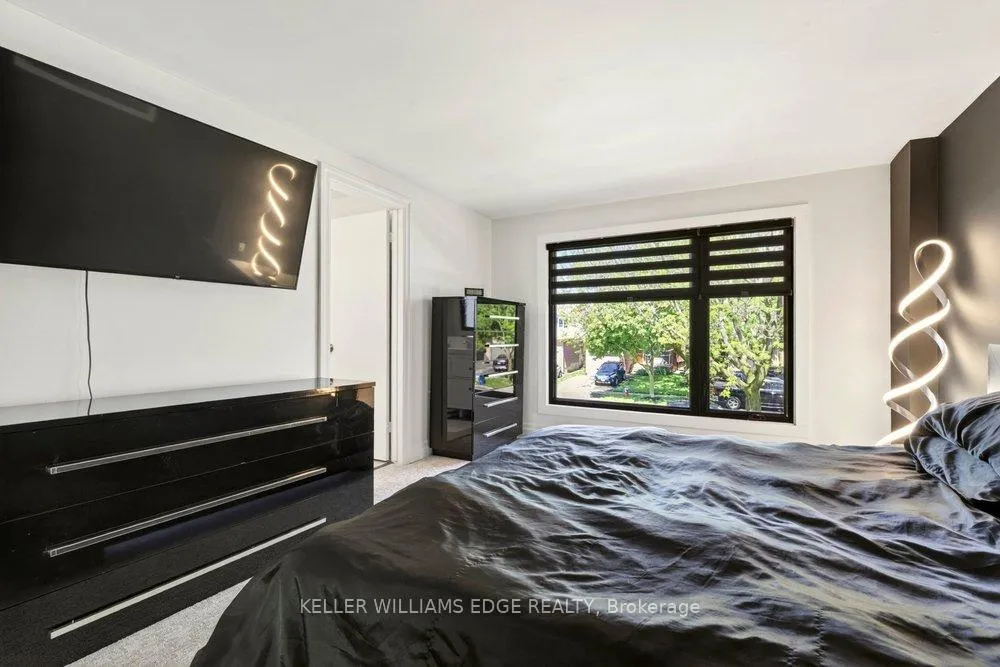Photo 13 of 2192 Melissa Crescent, Burlington, Brant Hills — HOMEH