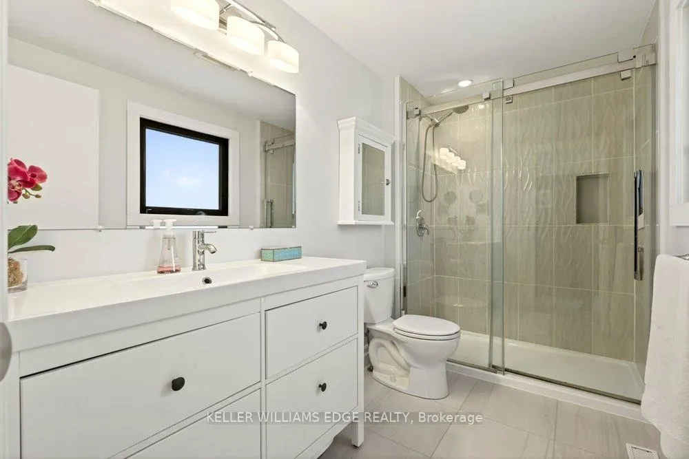 Photo 15 of 2192 Melissa Crescent, Burlington, Brant Hills — HOMEH