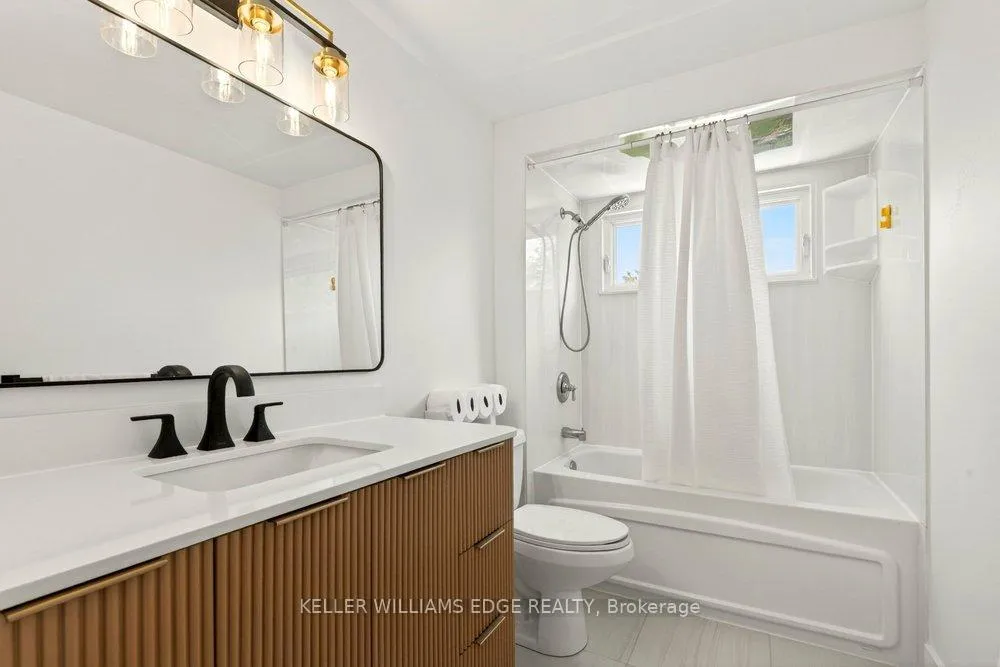 Photo 18 of 2192 Melissa Crescent, Burlington, Brant Hills — HOMEH
