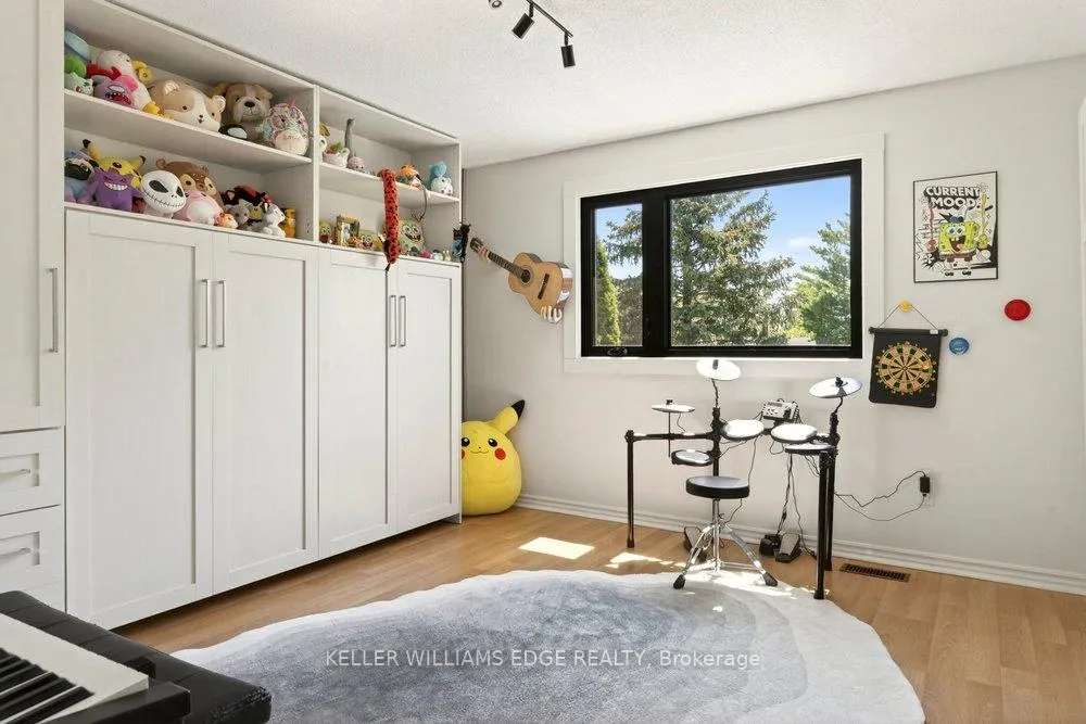 Photo 20 of 2192 Melissa Crescent, Burlington, Brant Hills — HOMEH