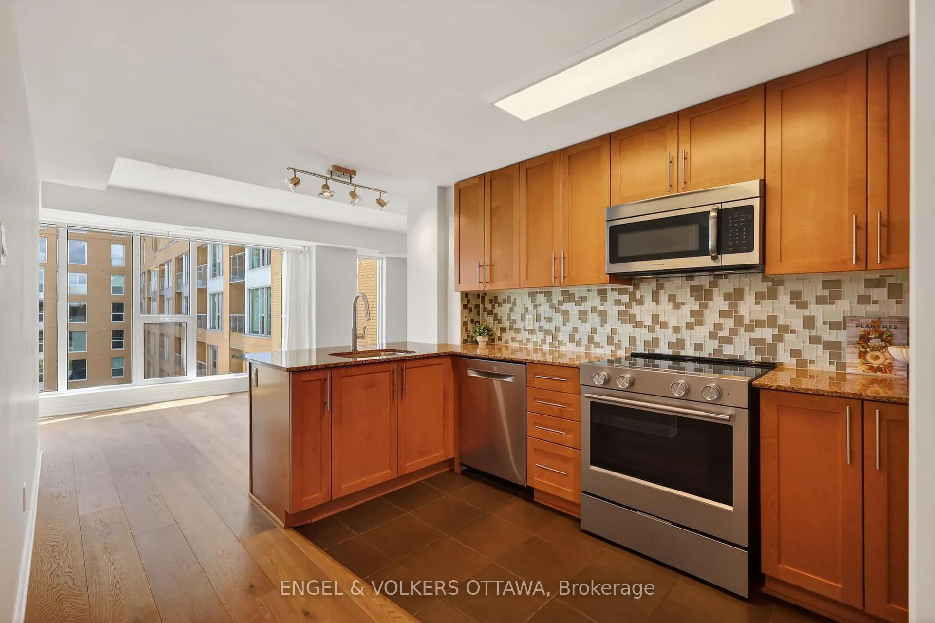 Photo 8 of Unit 521, 250 Lett Street, Ottawa, West Centre Town — HOMEH