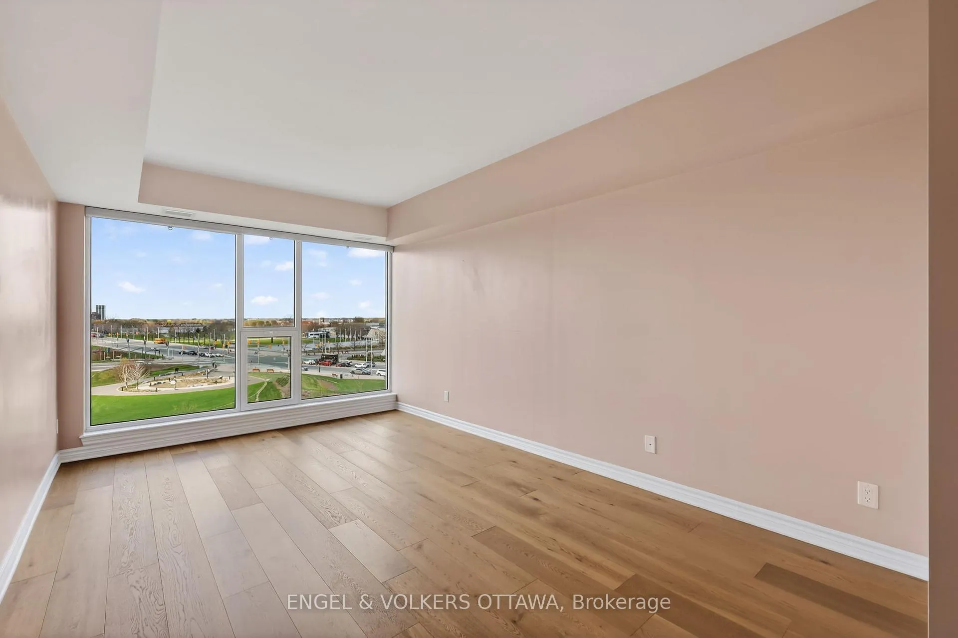 Photo 11 of Unit 521, 250 Lett Street, Ottawa, West Centre Town — HOMEH