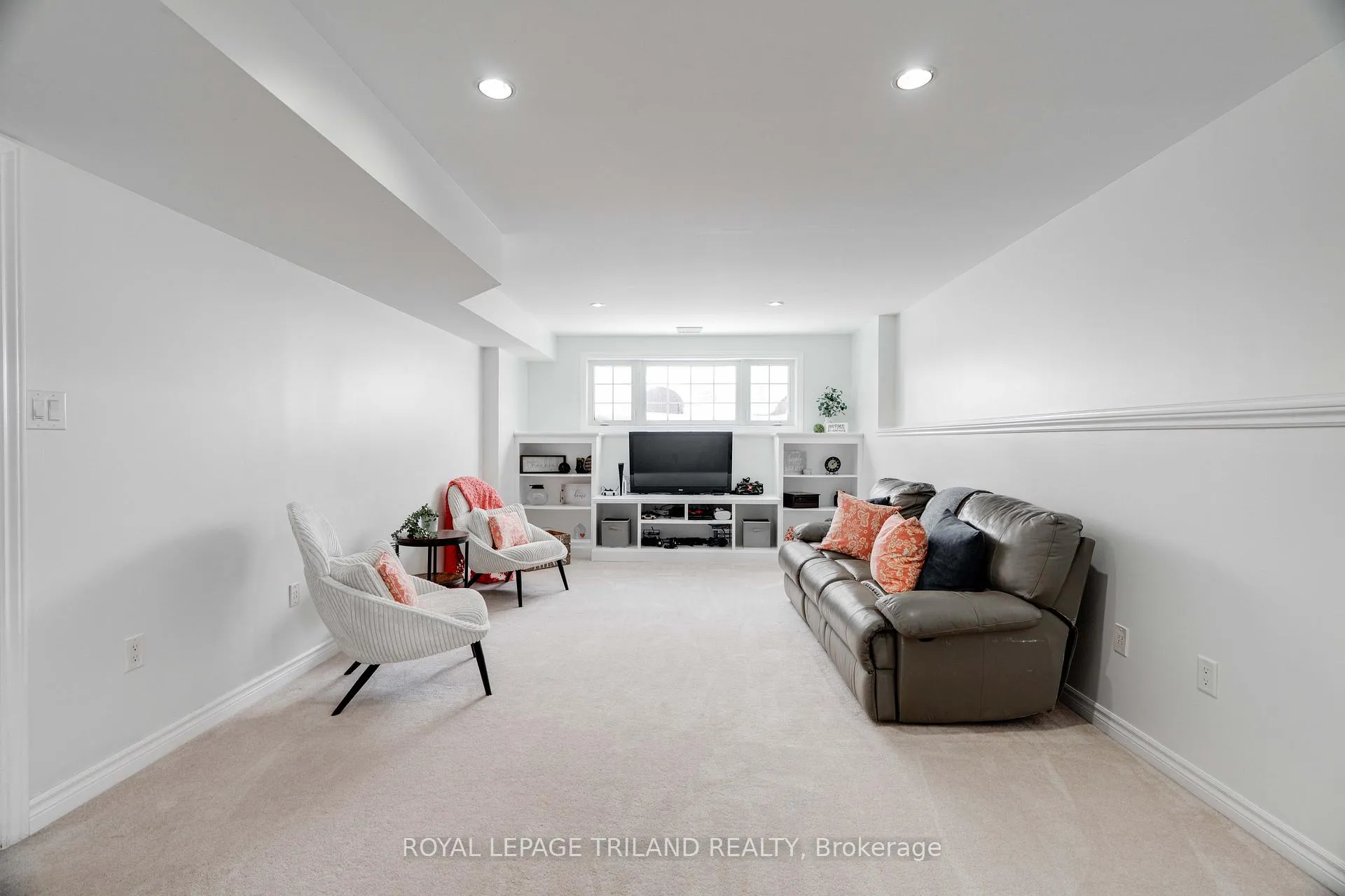 Photo 21 of 42 Fieldstone Crescent, Middlesex Centre, Komoka — HOMEH