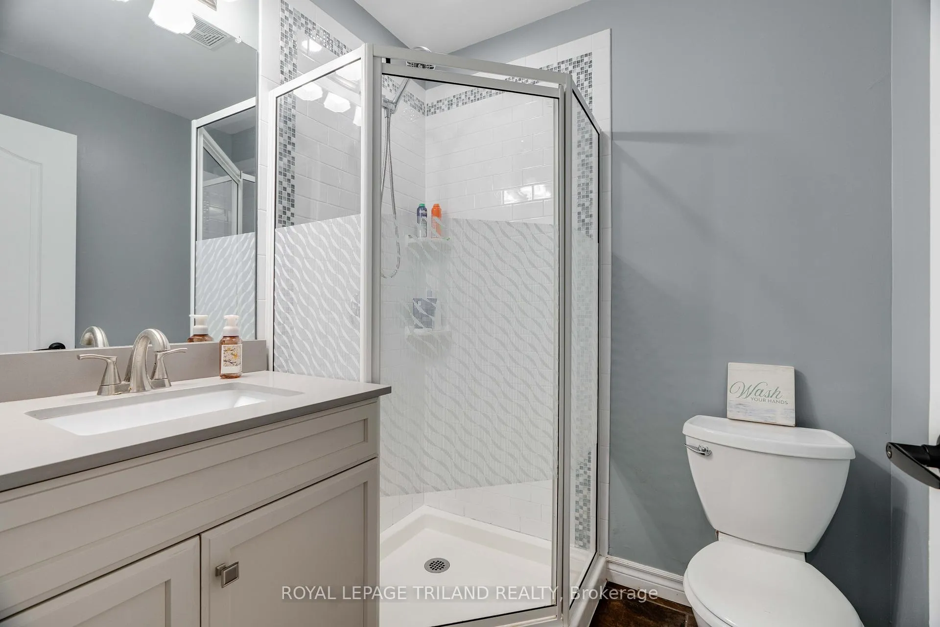 Photo 29 of 42 Fieldstone Crescent, Middlesex Centre, Komoka — HOMEH
