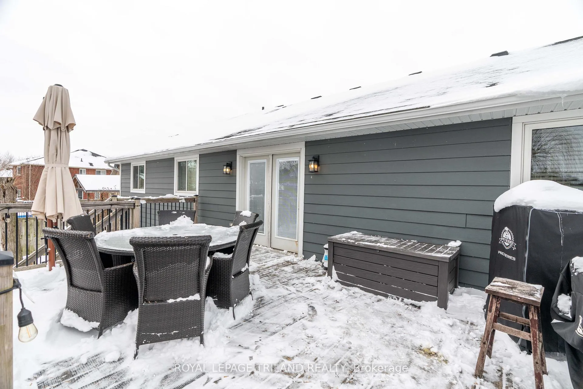 Photo 33 of 42 Fieldstone Crescent, Middlesex Centre, Komoka — HOMEH