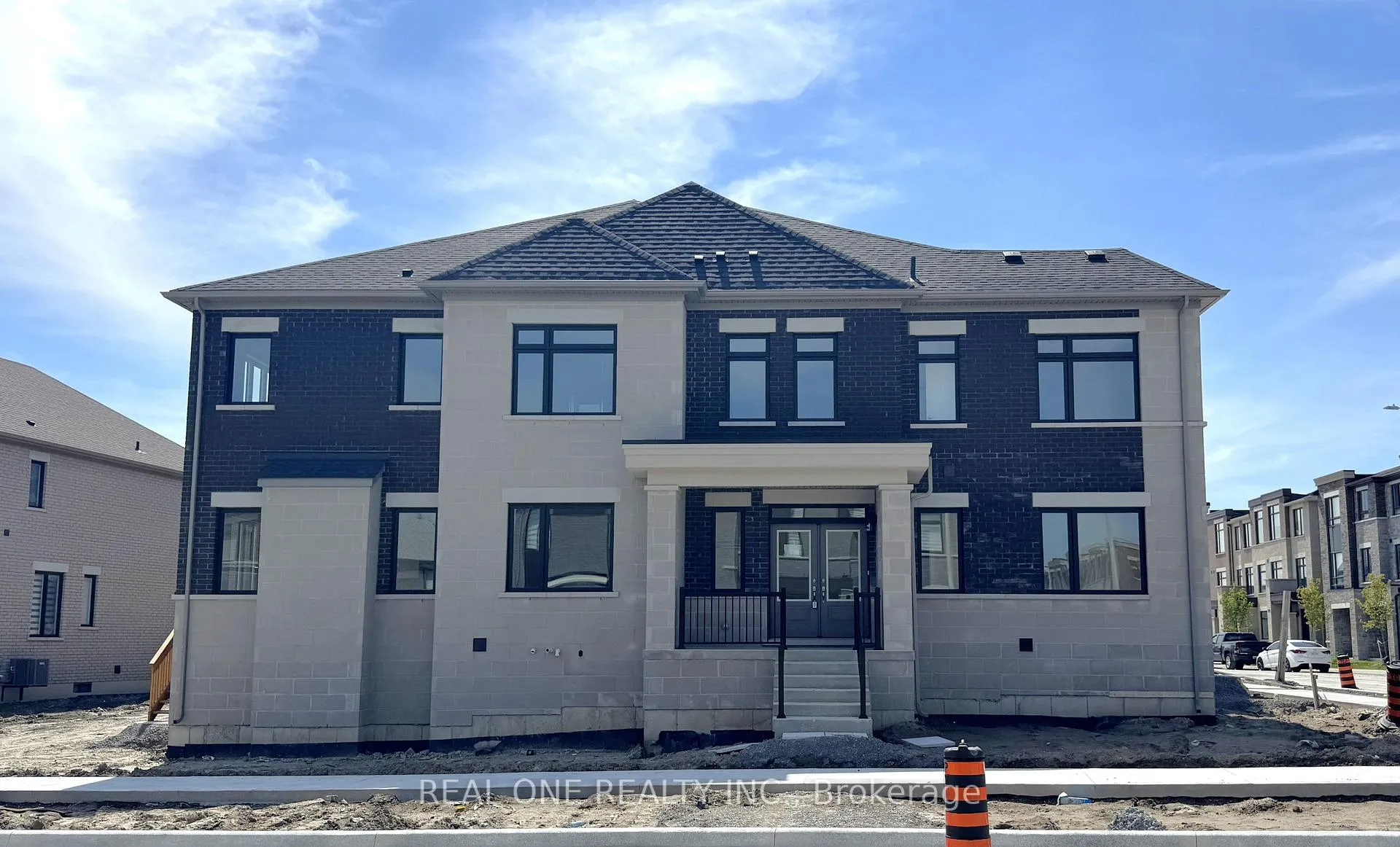 Photo 1 of 75 Robert Eaton Avenue, Markham, Middlefield — HOMEH
