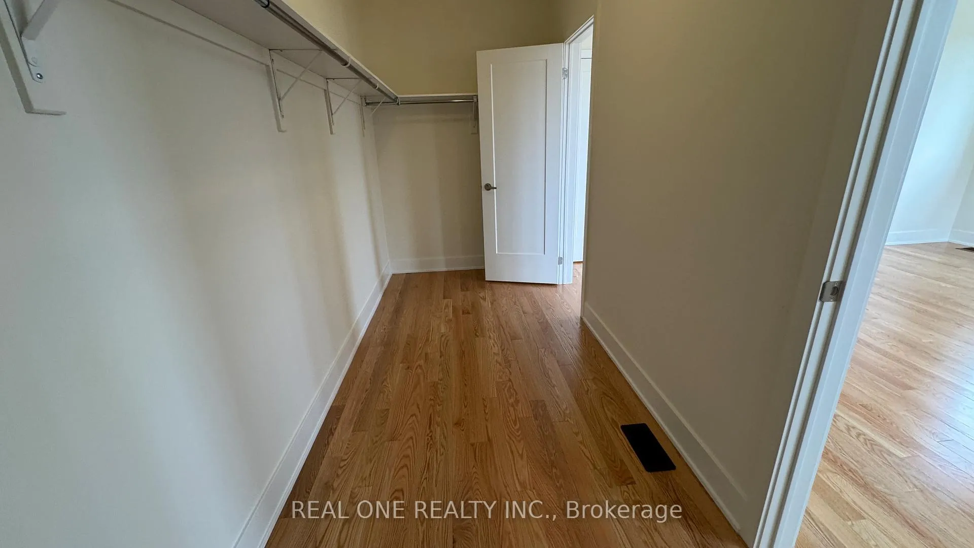 Photo 27 of 75 Robert Eaton Avenue, Markham, Middlefield — HOMEH