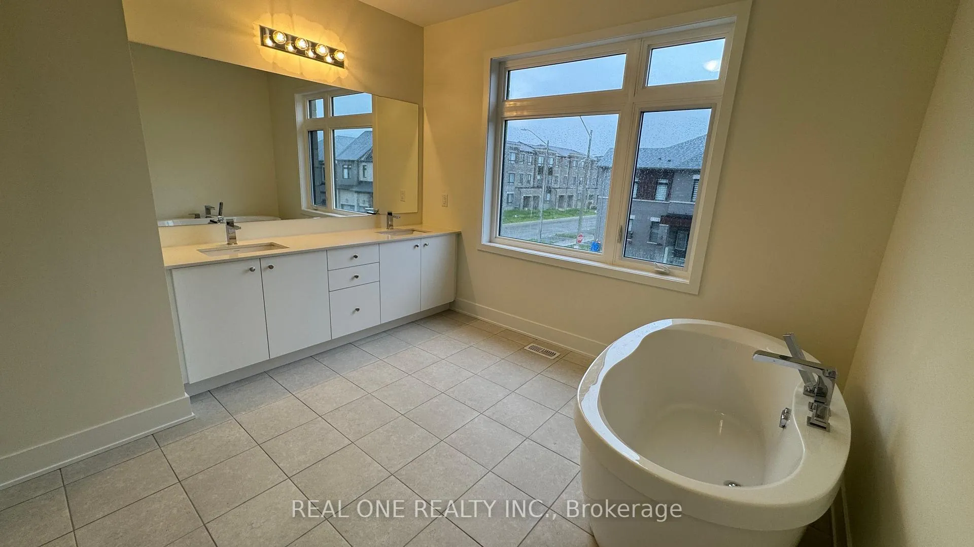 Photo 29 of 75 Robert Eaton Avenue, Markham, Middlefield — HOMEH