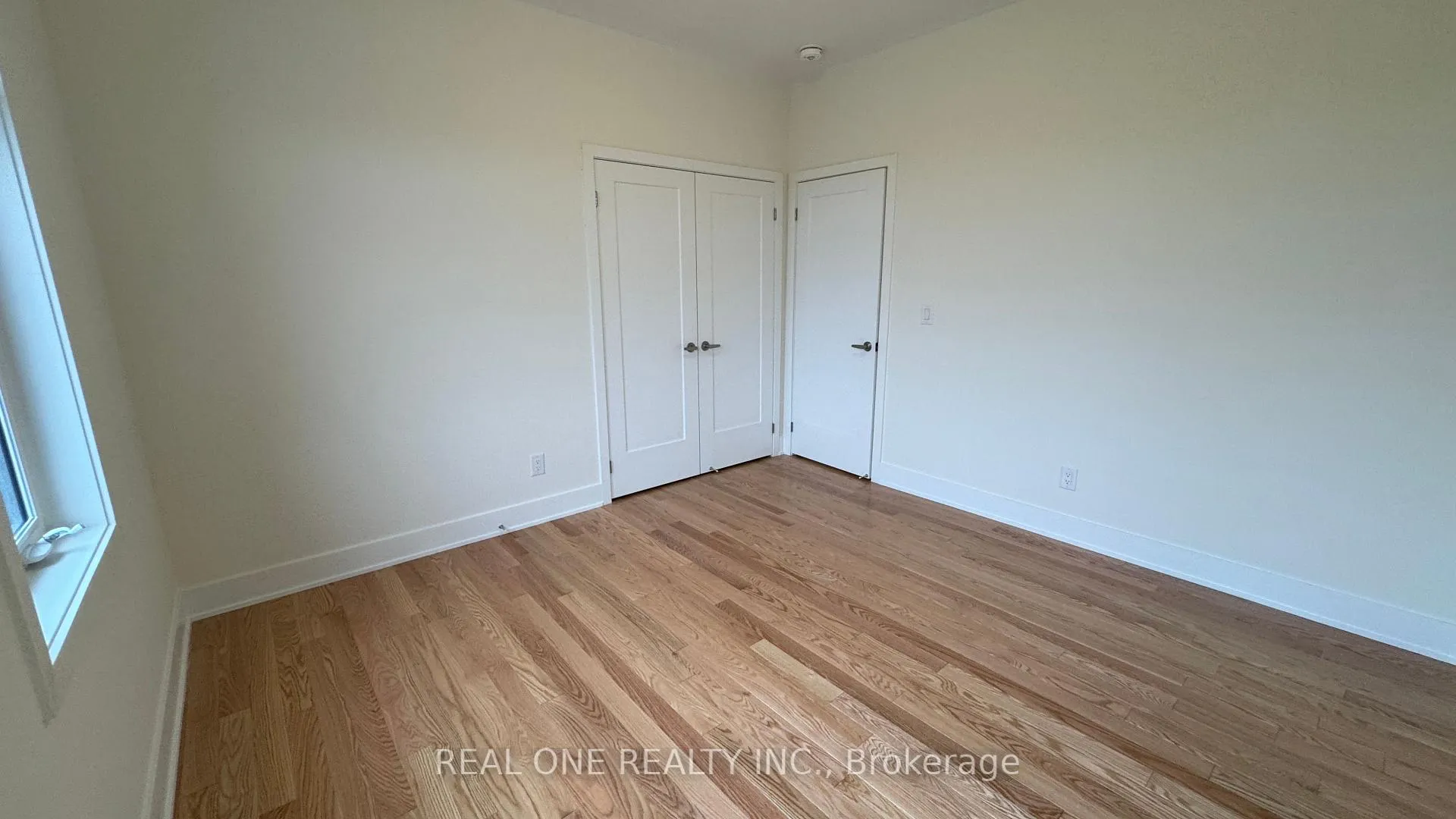 Photo 39 of 75 Robert Eaton Avenue, Markham, Middlefield — HOMEH