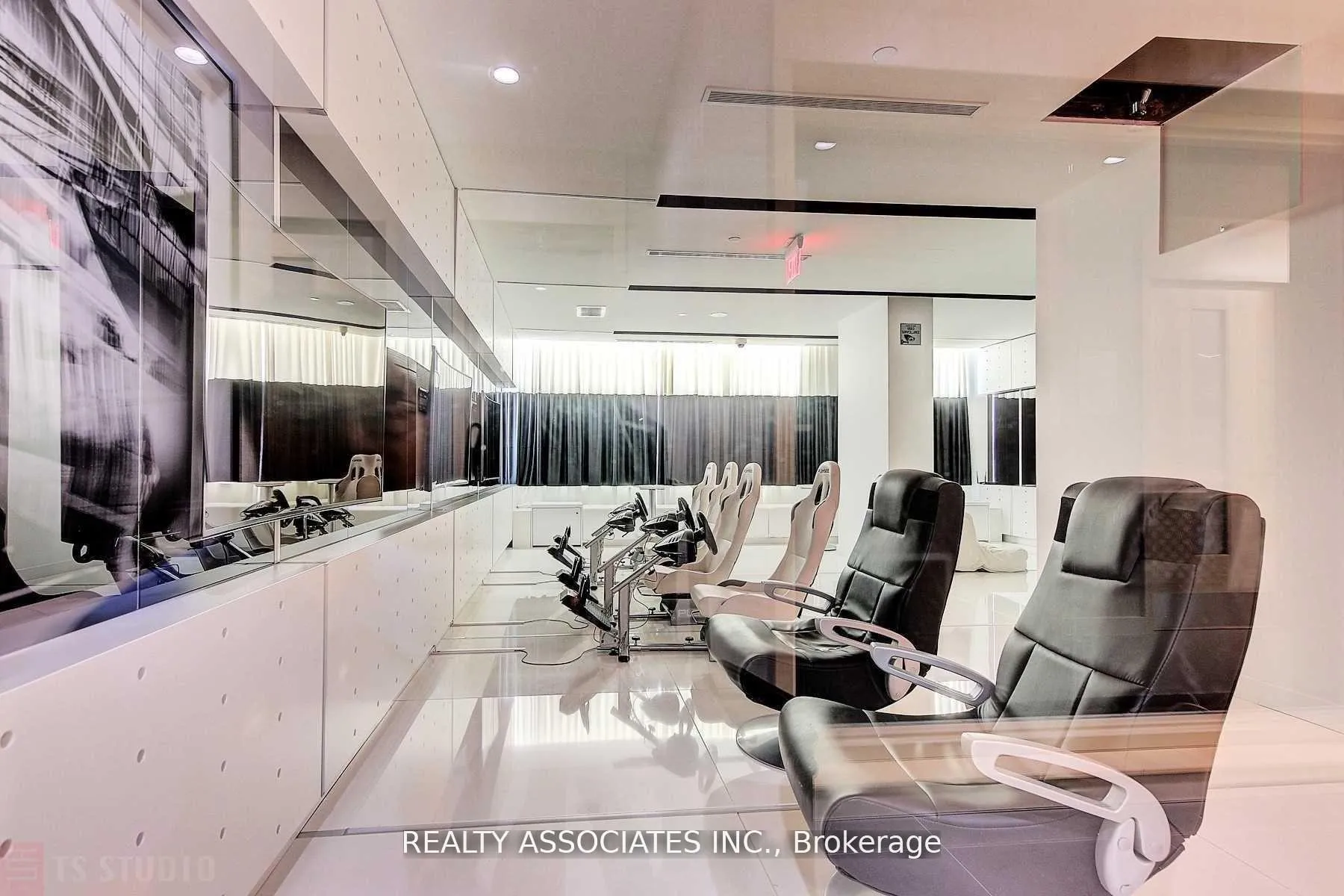 Photo 21 of Unit 3107, 45 Charles Street E, Toronto, Church-Yonge Corridor — HOMEH