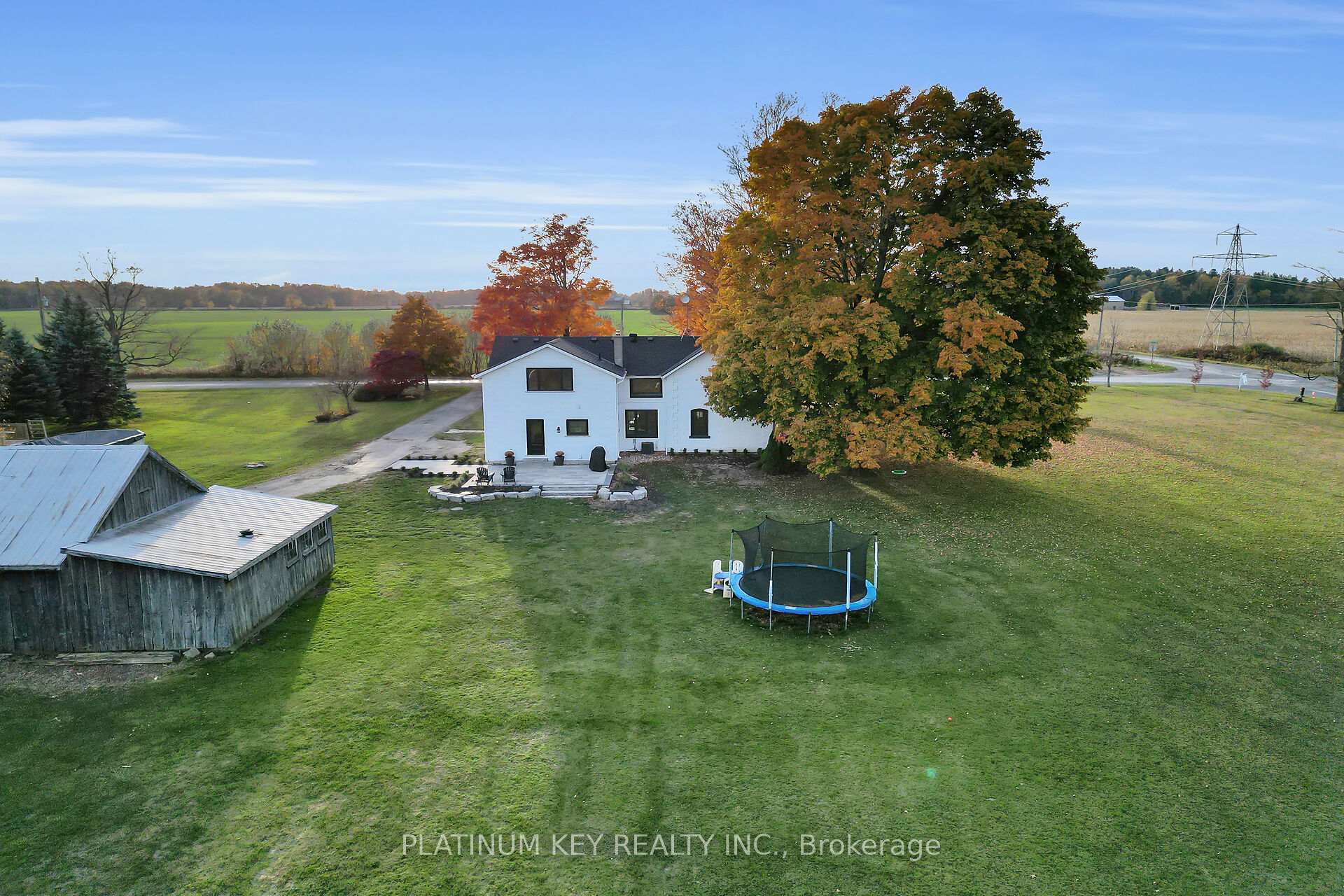 Photo 1 of 582 West Quarter Townline Road, Brant, Burford — HOMEH