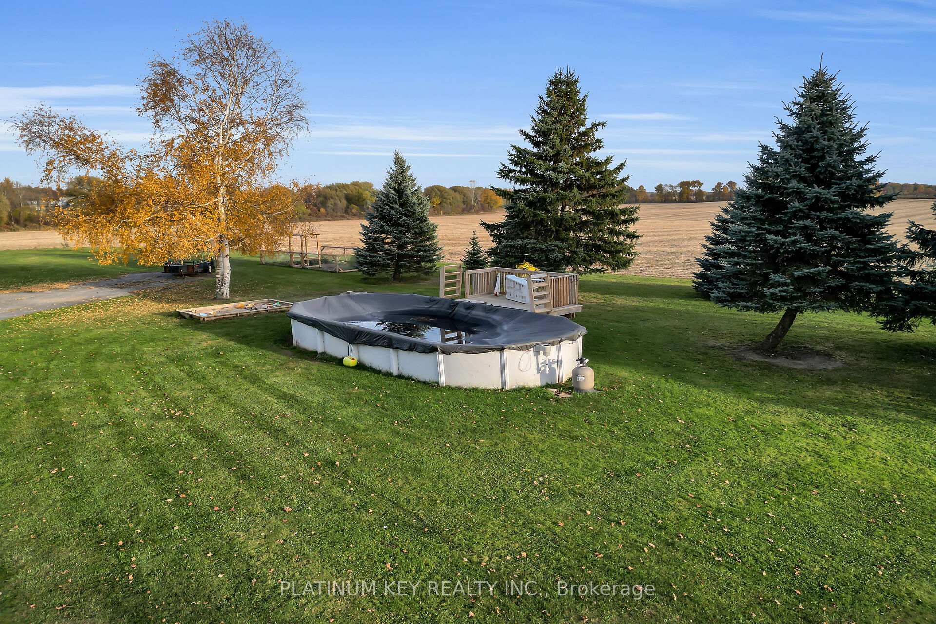 Photo 5 of 582 West Quarter Townline Road, Brant, Burford — HOMEH