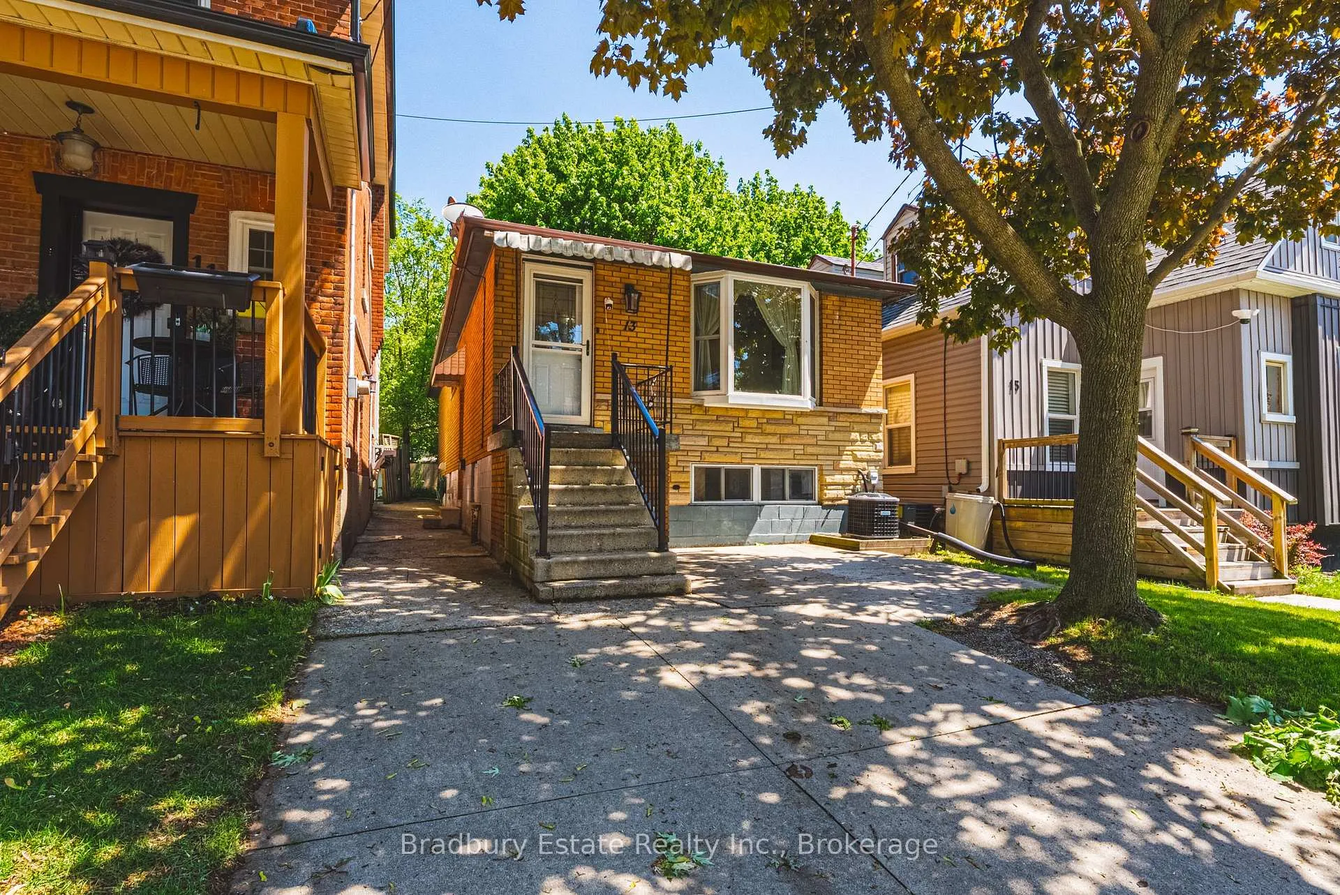Photo 1 of 13 East 21st Street, Hamilton, Eastmount — HOMEH