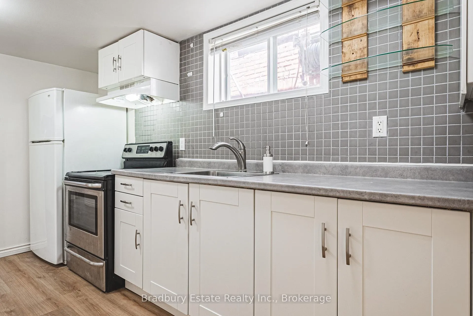 Photo 18 of 13 East 21st Street, Hamilton, Eastmount — HOMEH