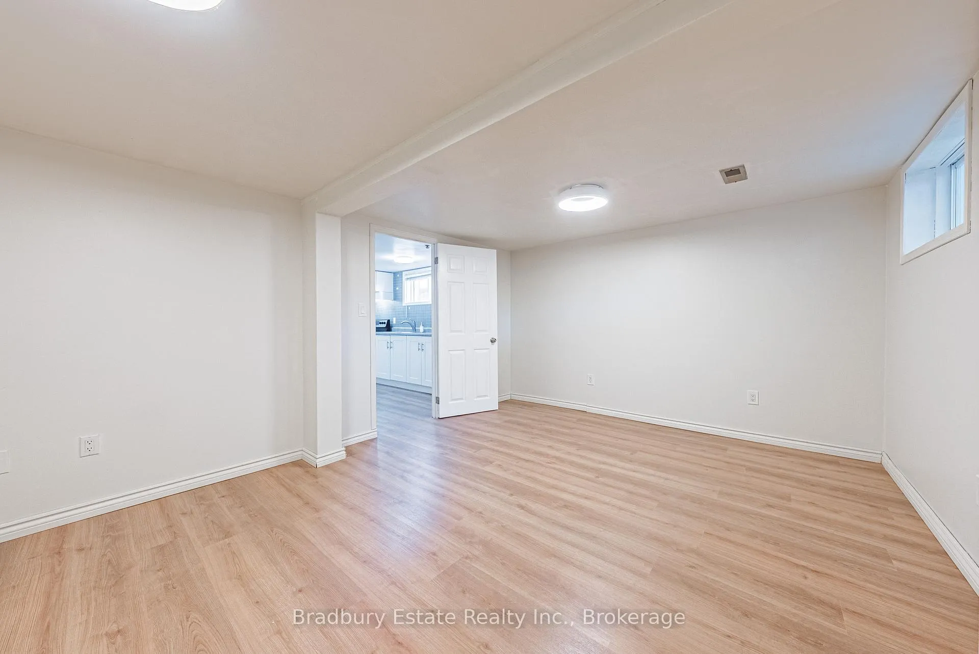 Photo 19 of 13 East 21st Street, Hamilton, Eastmount — HOMEH