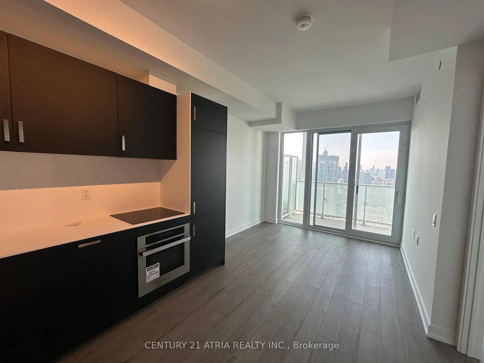 Photo 6 of Unit 5615, 88 Queen Street E, Toronto, Church-Yonge Corridor — HOMEH