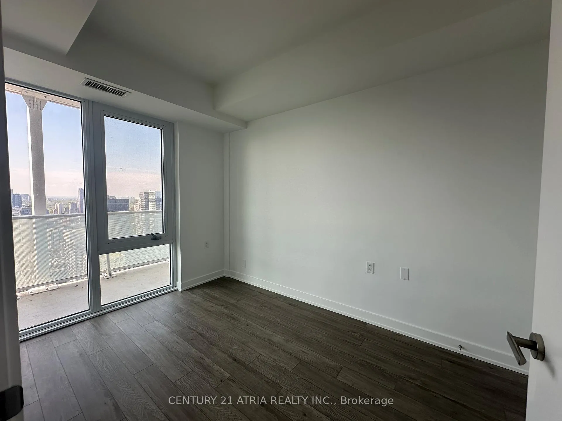Photo 10 of Unit 5615, 88 Queen Street E, Toronto, Church-Yonge Corridor — HOMEH