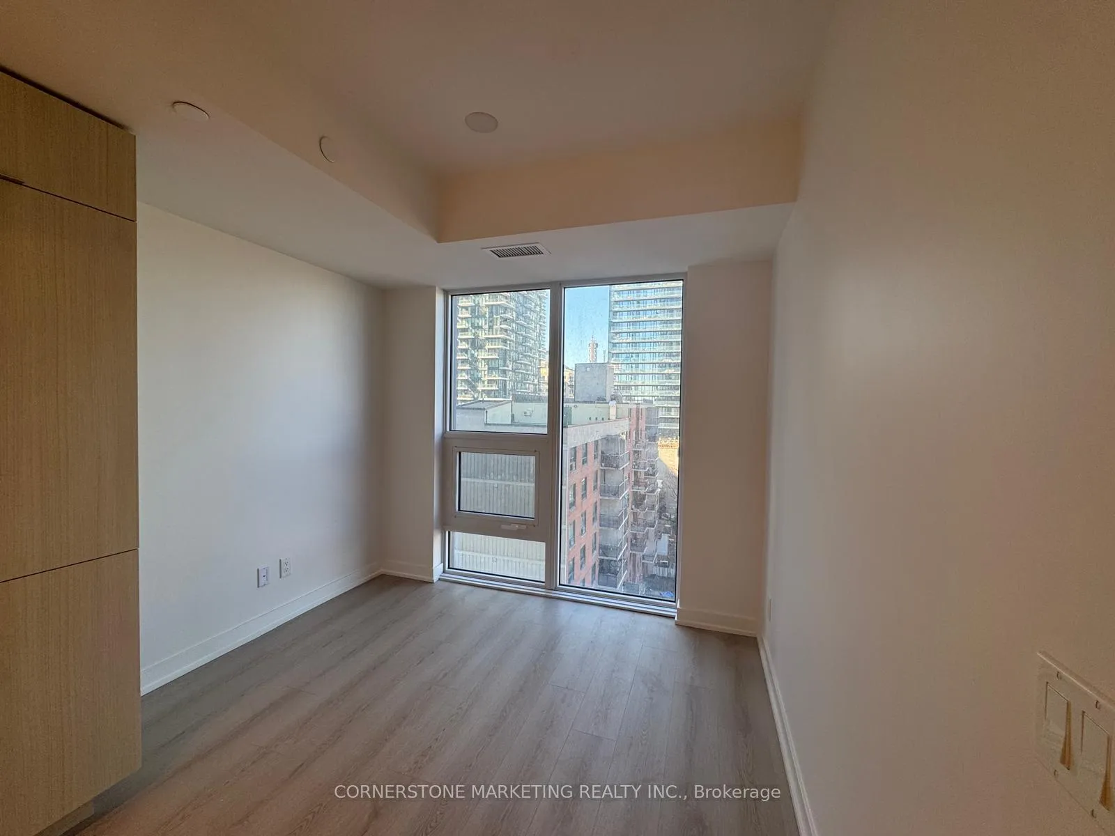Photo 3 of Unit 1102, 100 Queen Street E, Toronto, Church-Yonge Corridor — HOMEH