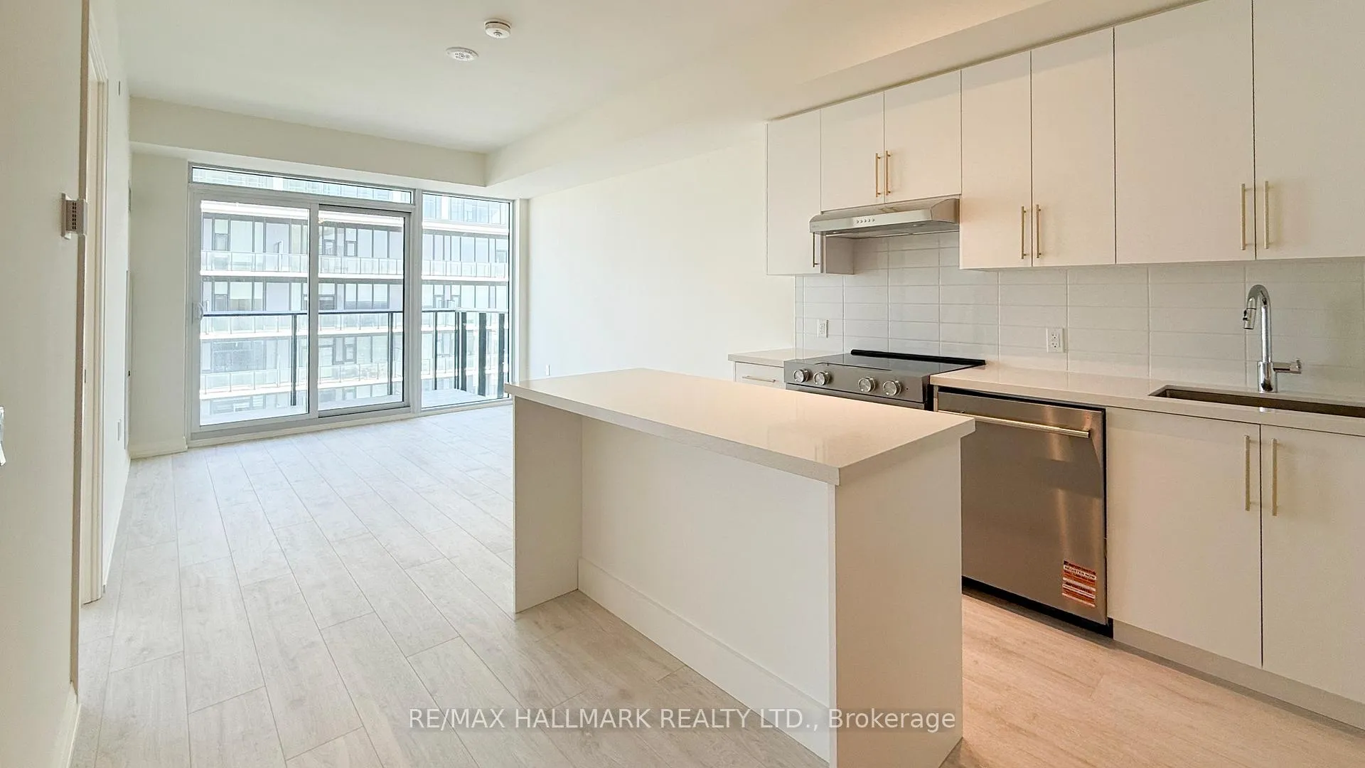Photo 7 of Unit 2502, 27 Korda Gate, Vaughan, Vellore Village — HOMEH