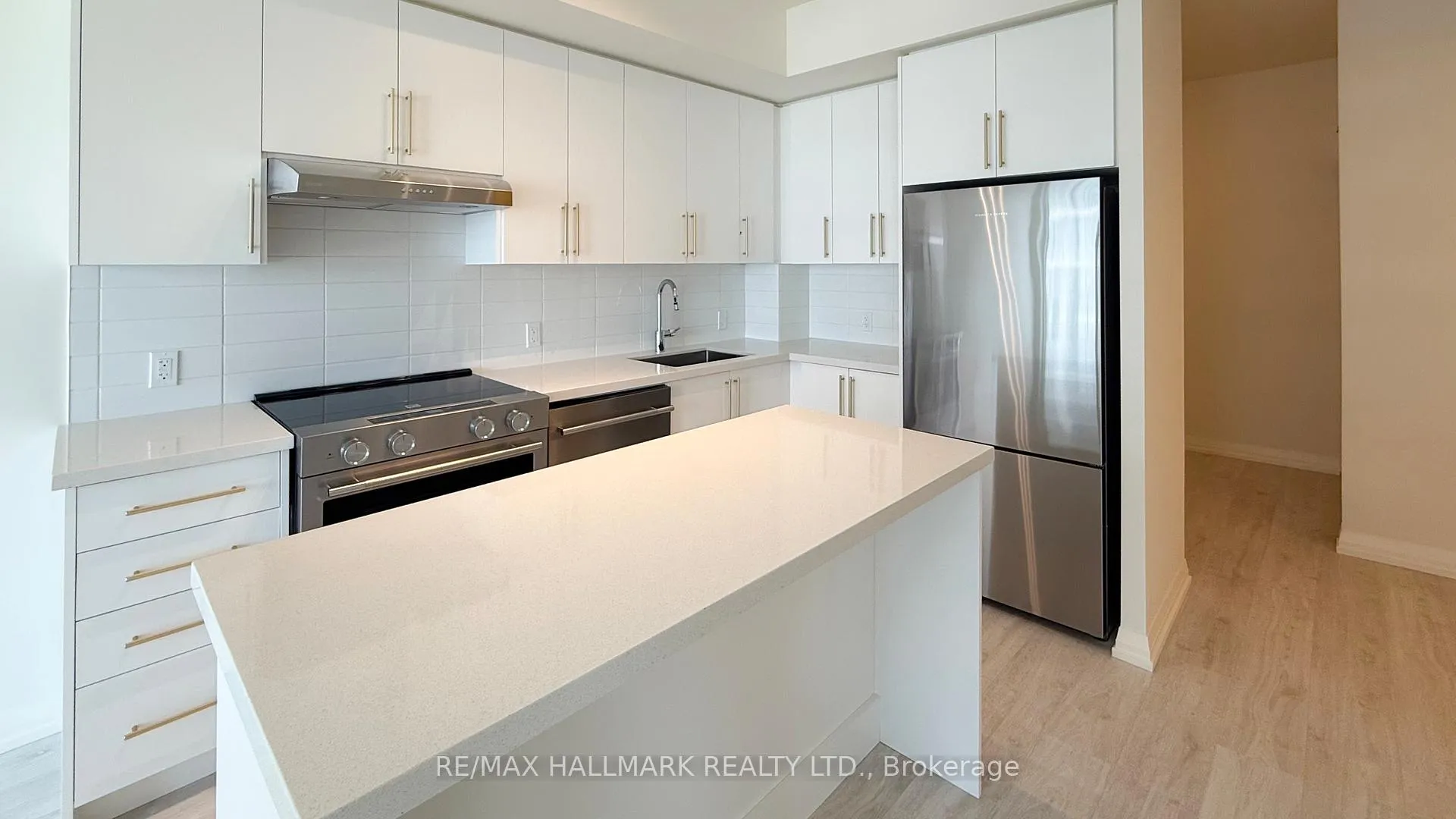 Photo 8 of Unit 2502, 27 Korda Gate, Vaughan, Vellore Village — HOMEH