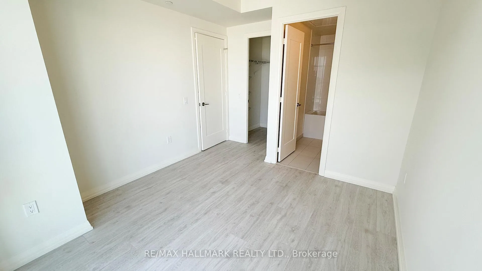 Photo 18 of Unit 2502, 27 Korda Gate, Vaughan, Vellore Village — HOMEH