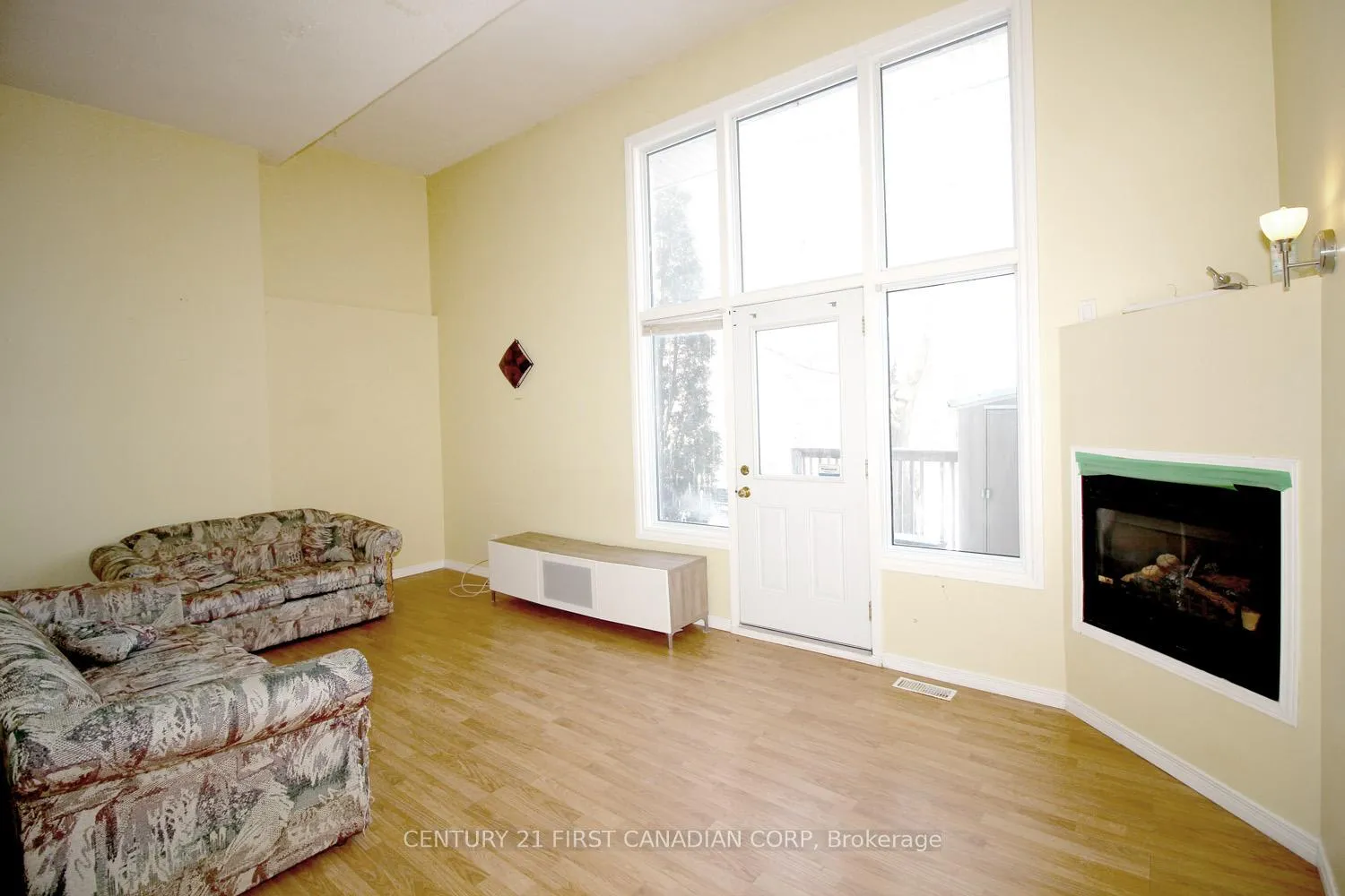 Photo 3 of Unit 21, 1460 Limberlost Road, London, North I — HOMEH