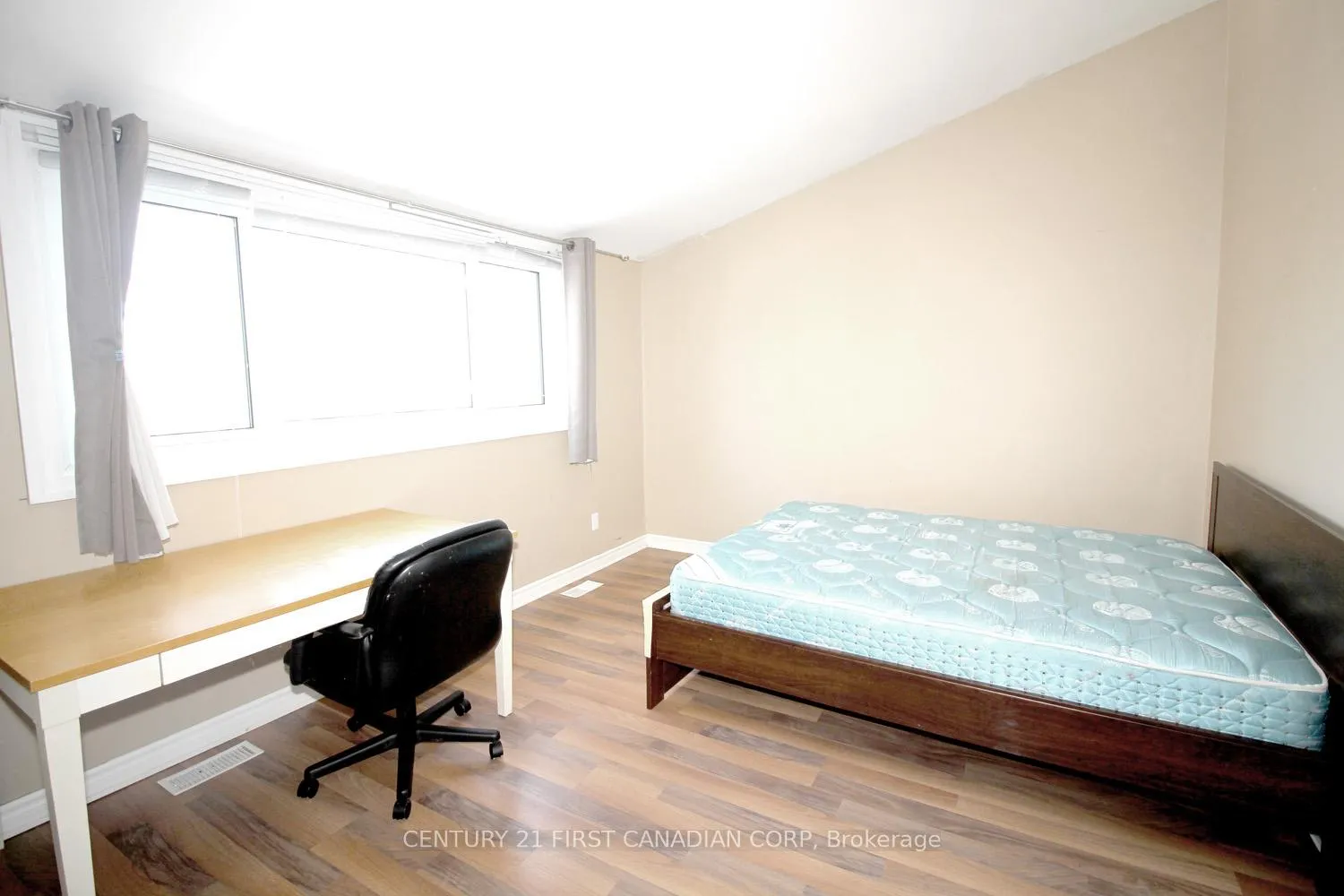 Photo 9 of Unit 21, 1460 Limberlost Road, London, North I — HOMEH