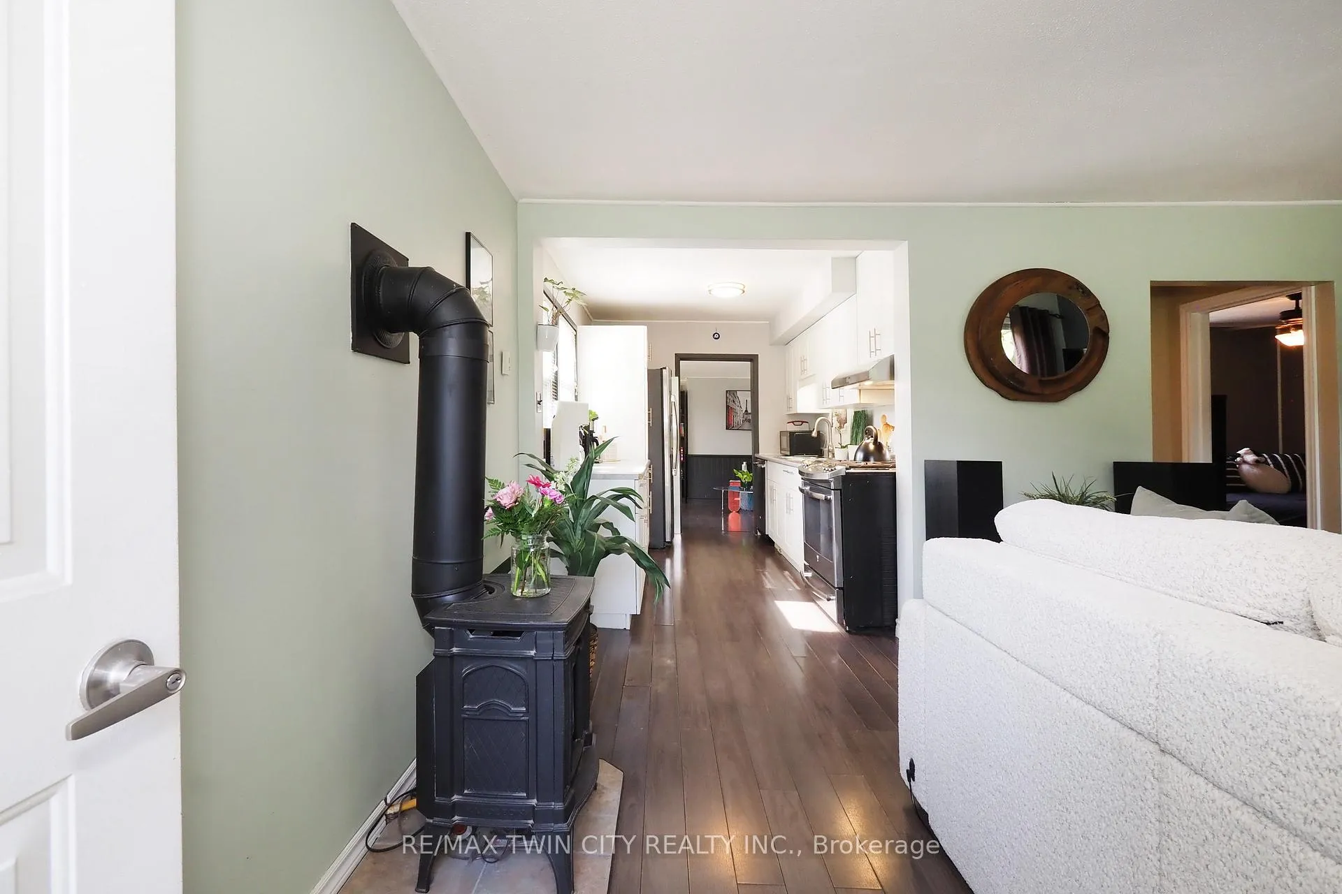 Photo 6 of 1 Forbes Street, Cambridge, Hespeler Village — HOMEH
