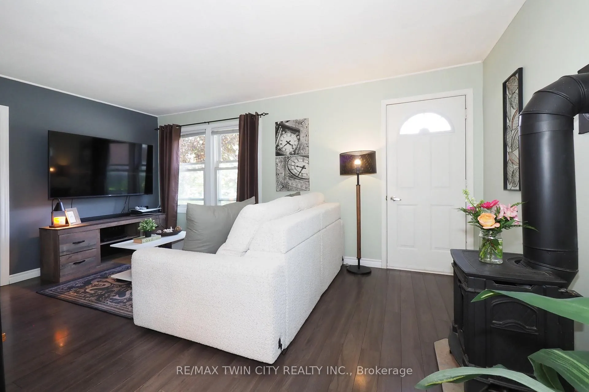 Photo 7 of 1 Forbes Street, Cambridge, Hespeler Village — HOMEH