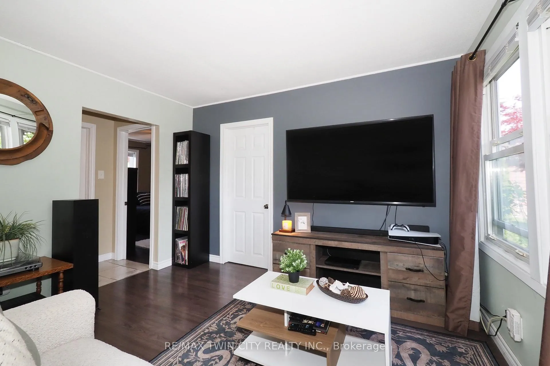 Photo 10 of 1 Forbes Street, Cambridge, Hespeler Village — HOMEH
