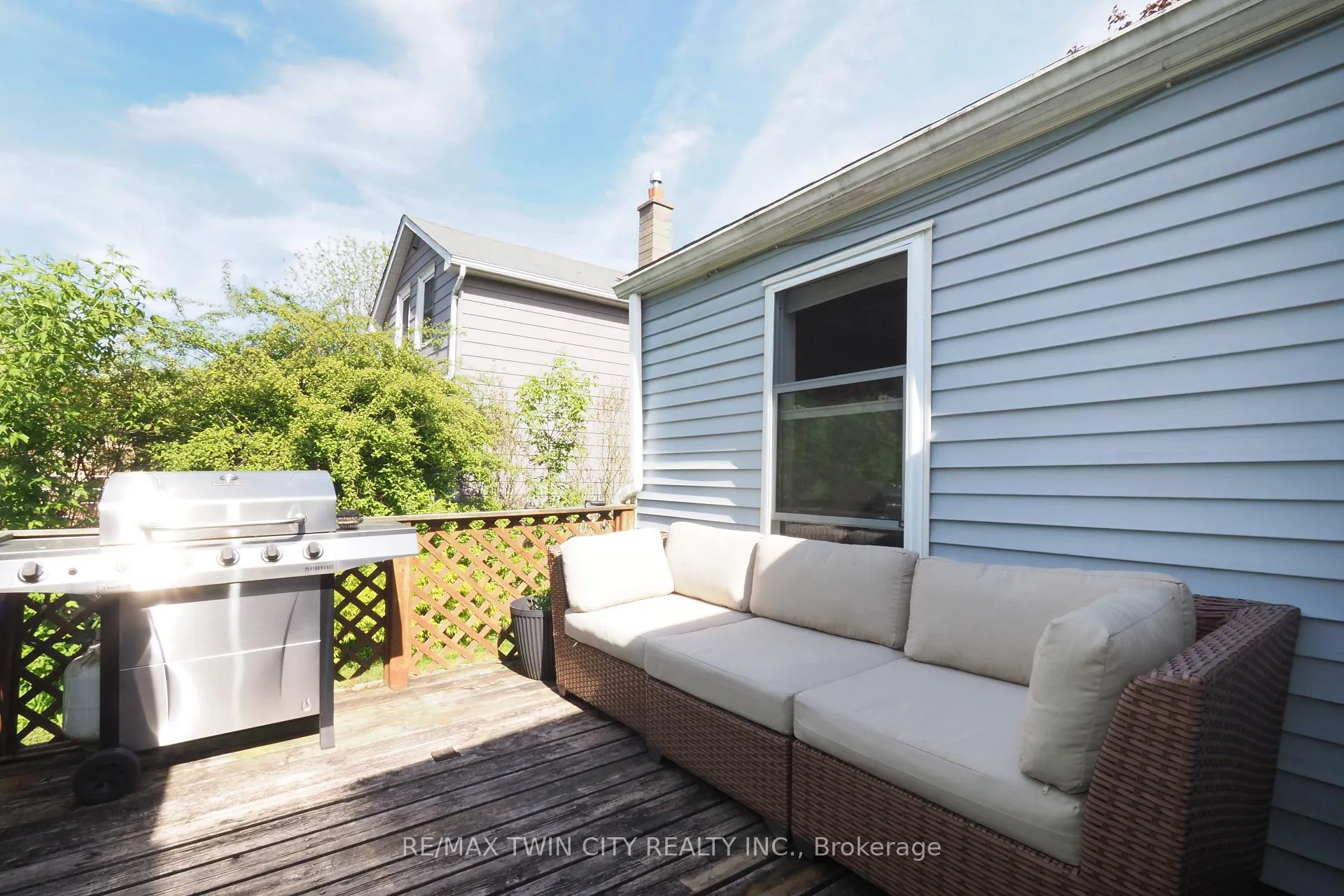 Photo 28 of 1 Forbes Street, Cambridge, Hespeler Village — HOMEH