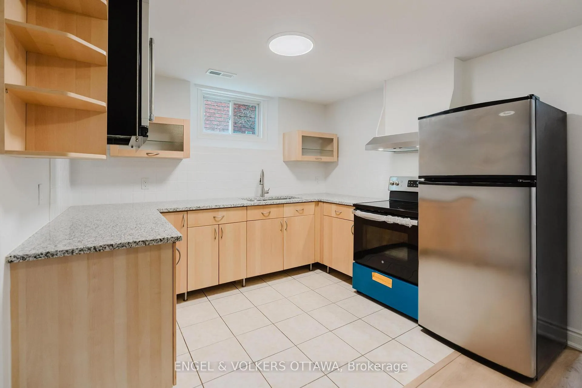 Photo 26 of Unit B, 1649 Rosebella Avenue, Ottawa, Sawmill Creek/Timbermill — HOMEH