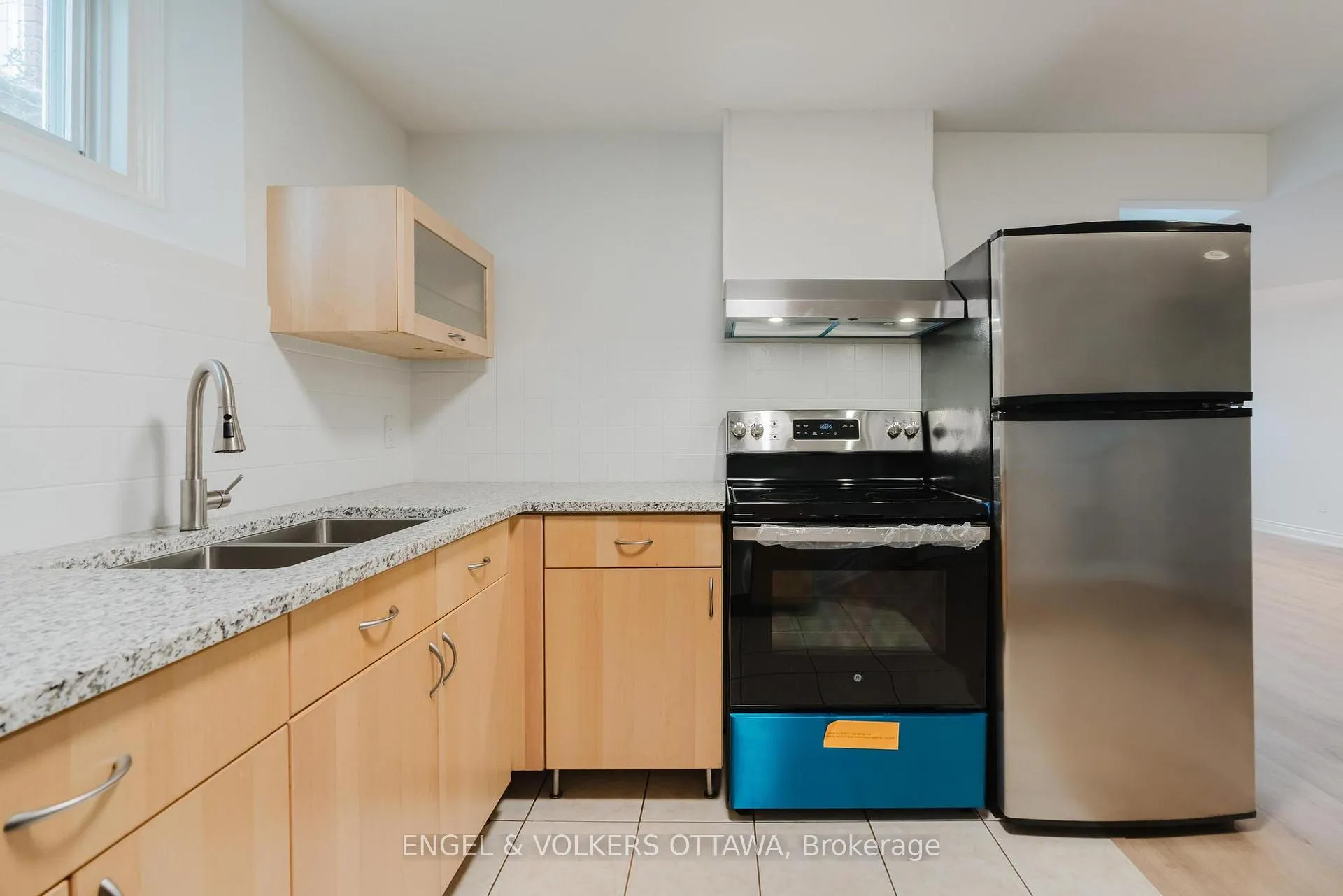 Photo 28 of Unit B, 1649 Rosebella Avenue, Ottawa, Sawmill Creek/Timbermill — HOMEH