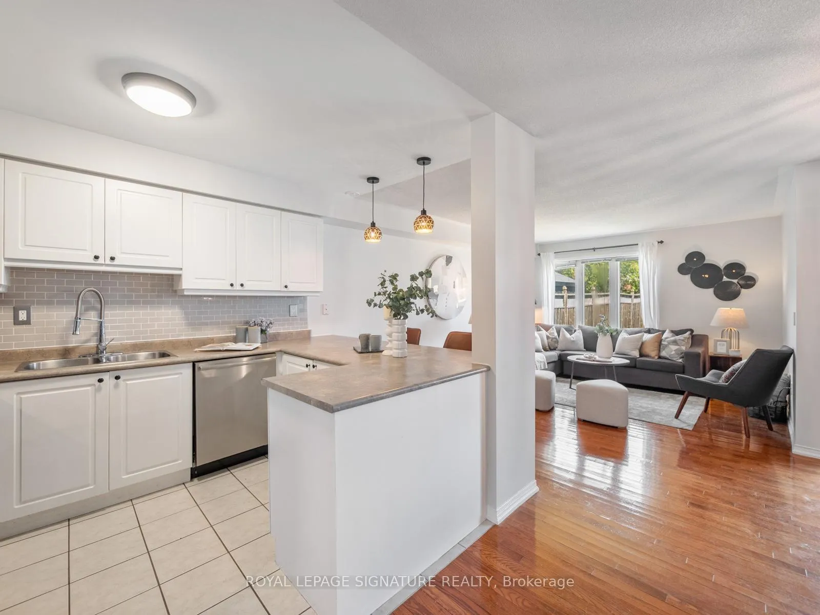 Photo 3 of 7 Decatur Place, Whitby, Pringle Creek — HOMEH