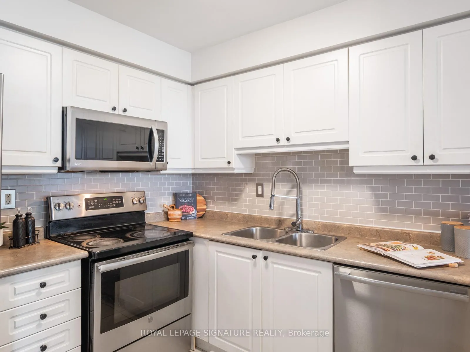 Photo 7 of 7 Decatur Place, Whitby, Pringle Creek — HOMEH