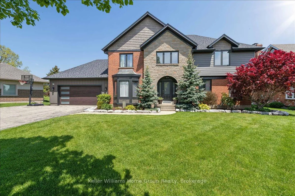 Photo of 8 Stonefield Drive