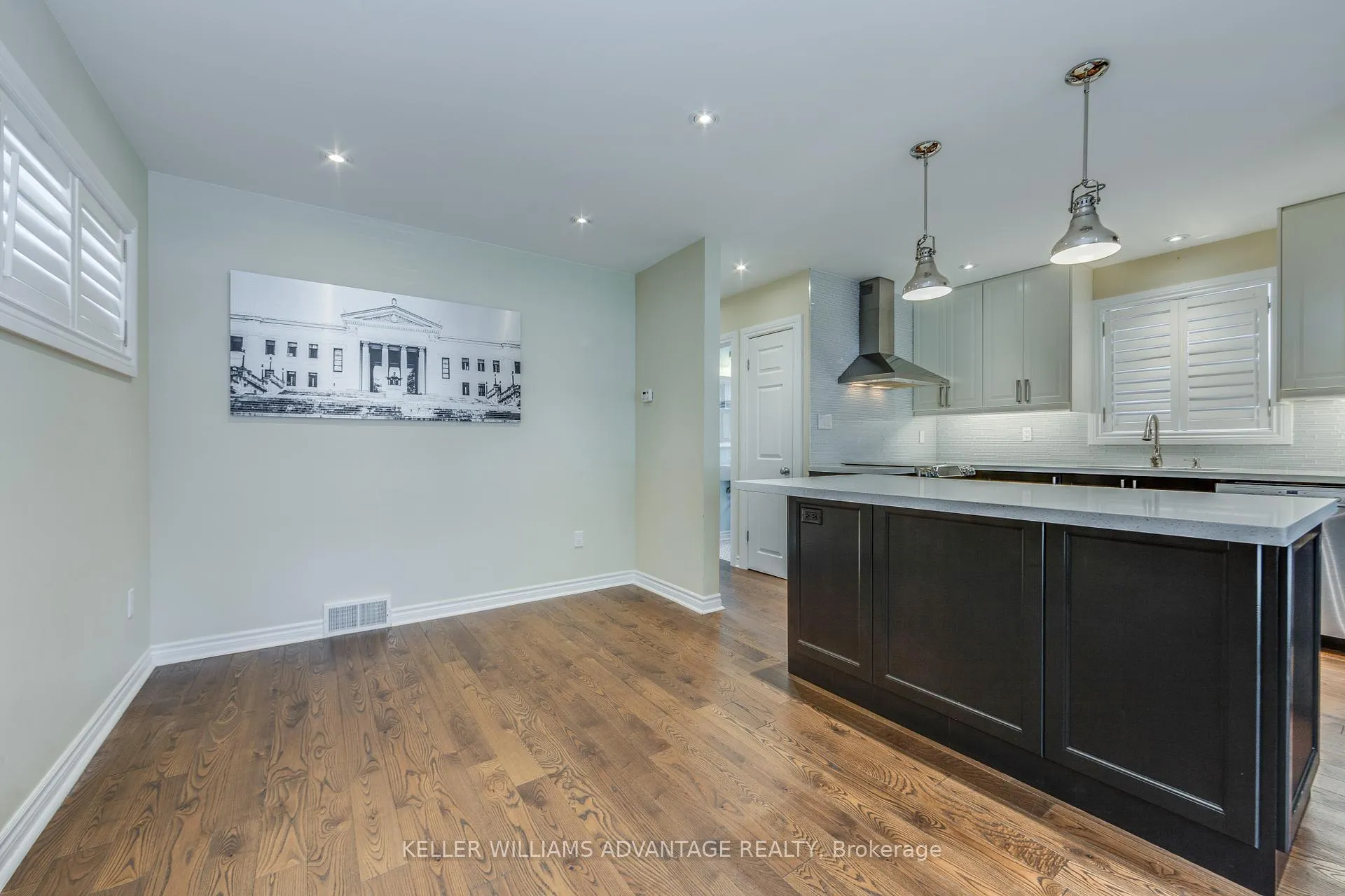 Photo 5 of 57 Red Deer Avenue, Scarborough, Birchcliffe-Cliffside — HOMEH