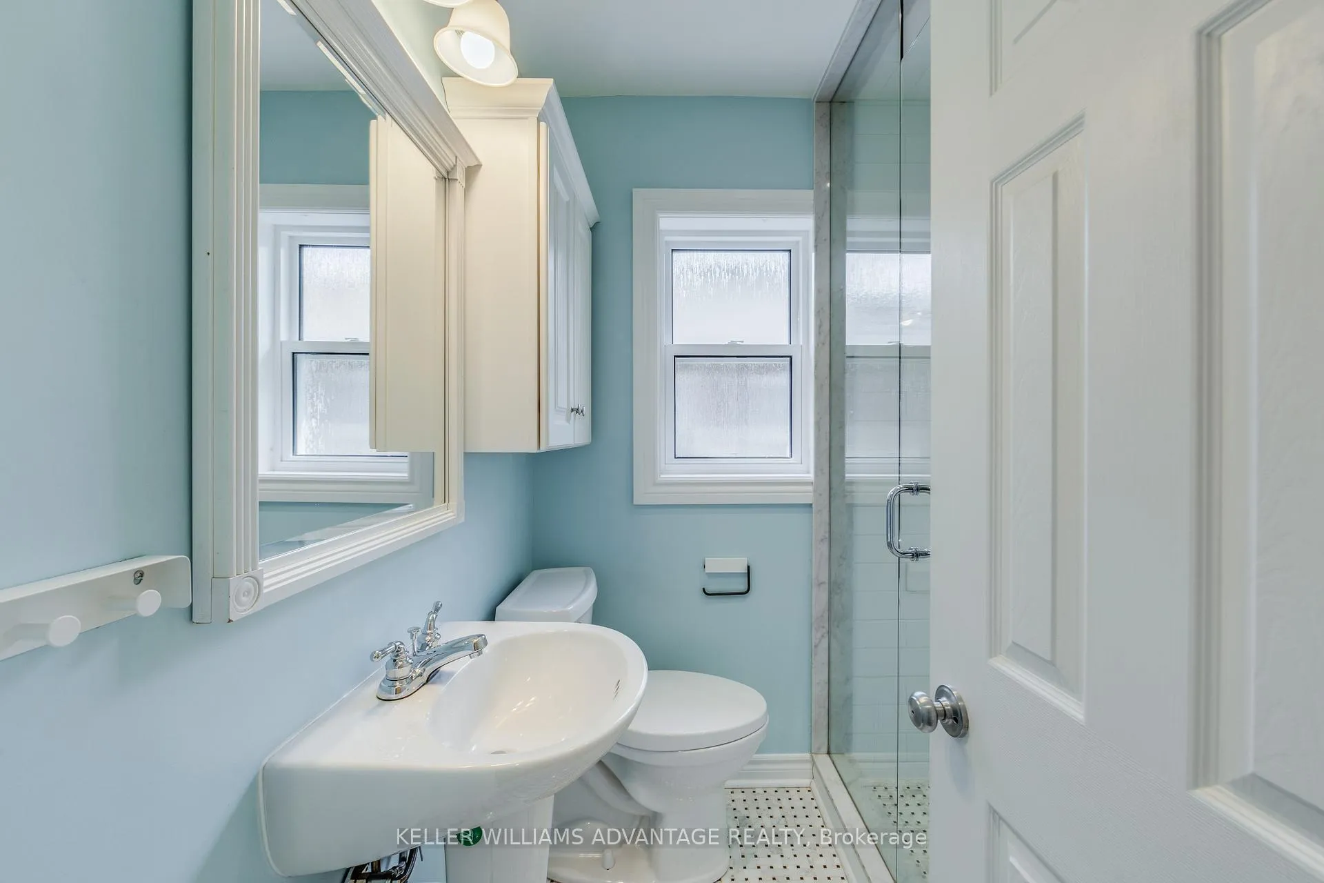 Photo 10 of 57 Red Deer Avenue, Scarborough, Birchcliffe-Cliffside — HOMEH