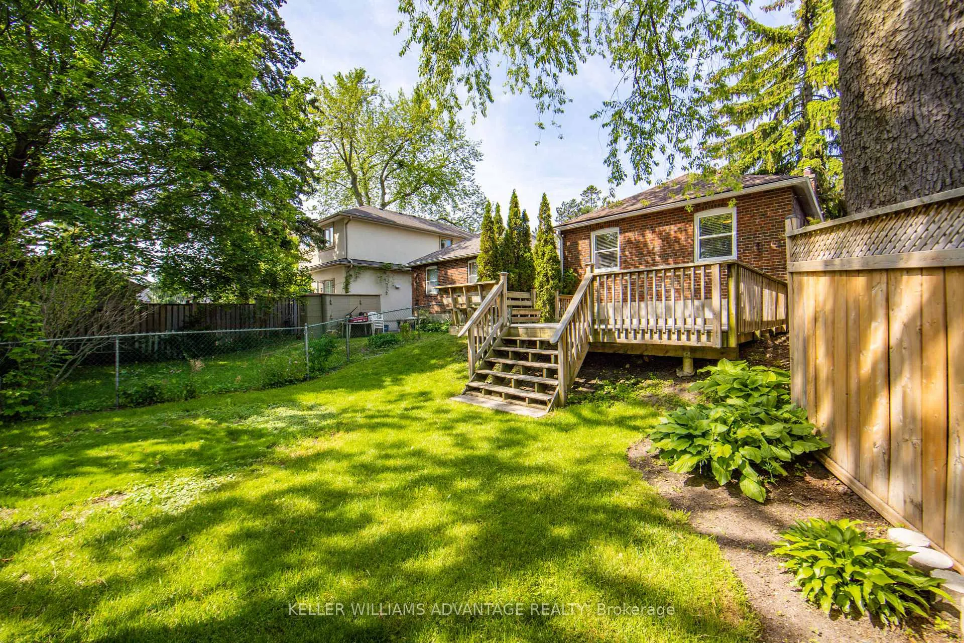Photo 14 of 57 Red Deer Avenue, Scarborough, Birchcliffe-Cliffside — HOMEH