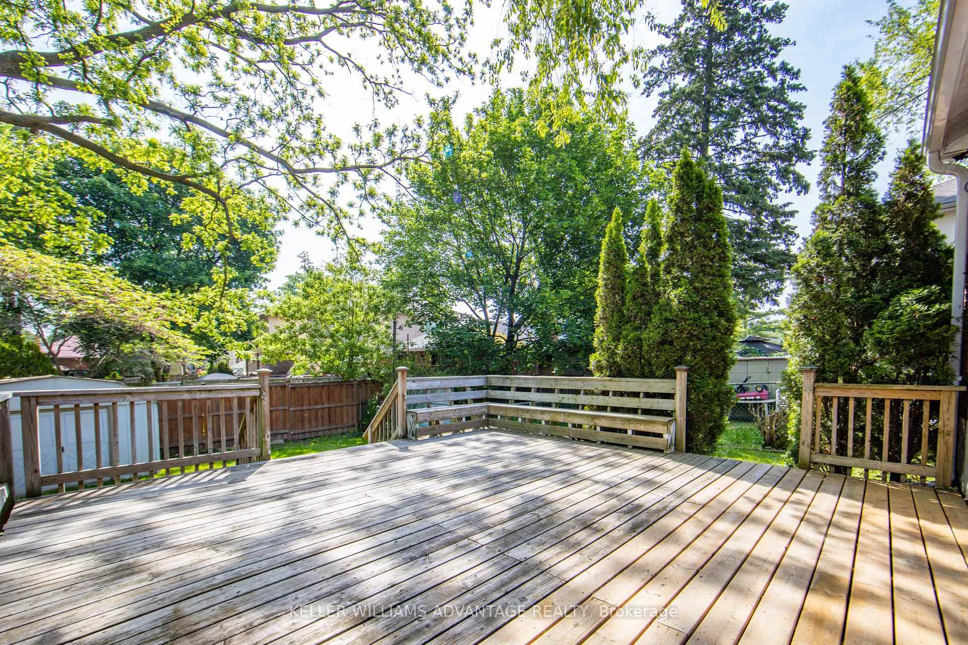 Photo 16 of 57 Red Deer Avenue, Scarborough, Birchcliffe-Cliffside — HOMEH